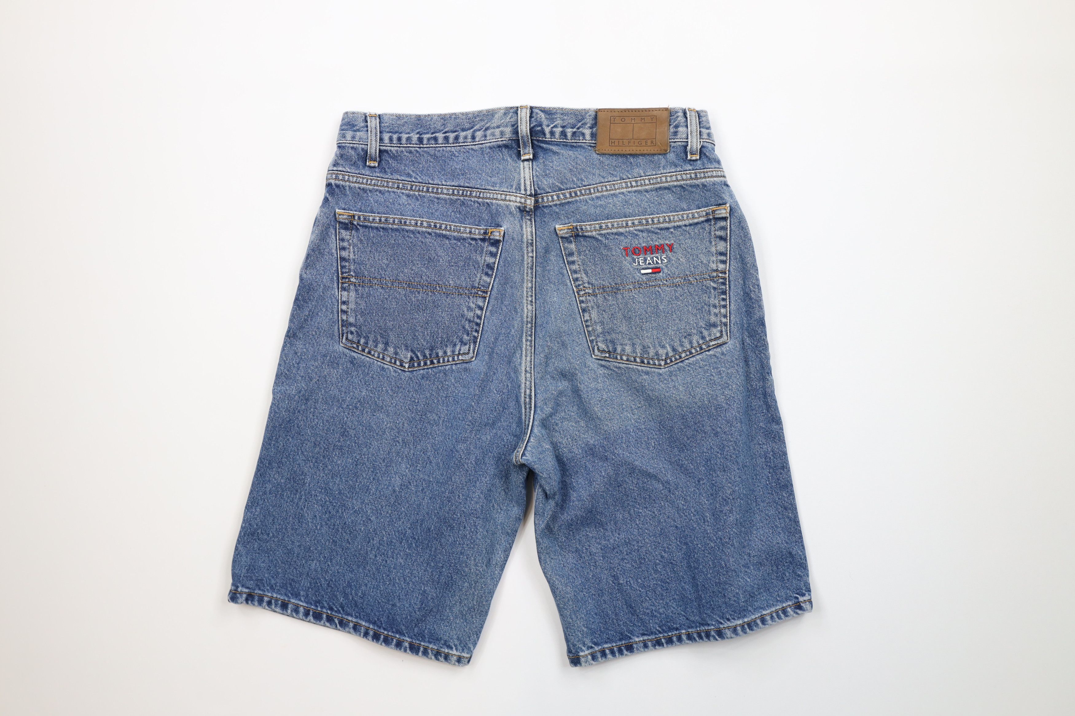 Tommy Hilfiger × Vintage Vintage 90s Tommy Hilfiger Denim Jean Shorts Jorts Blue Size US 34 / EU 50 - 7 Thumbnail