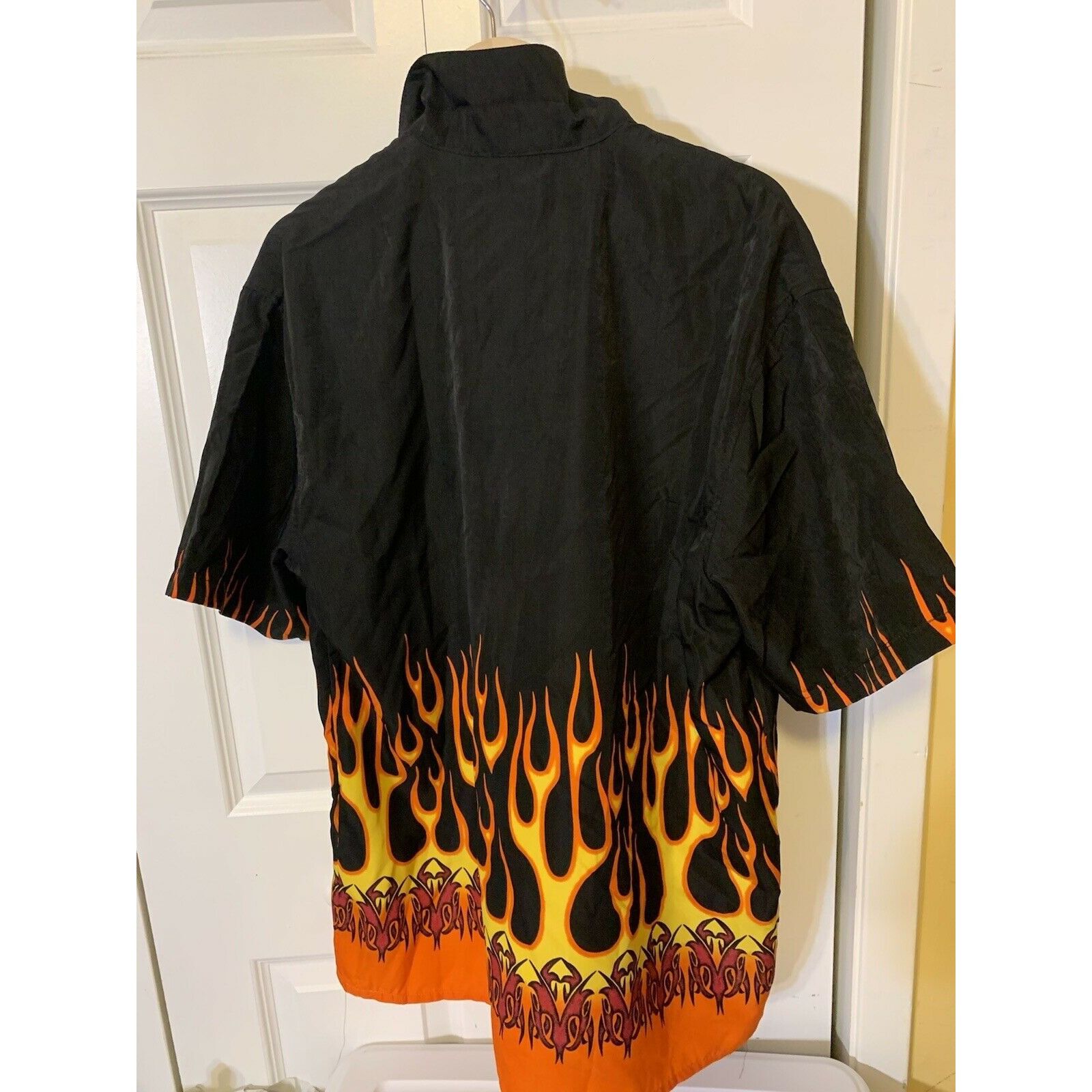 Other FERUGINI Rome Paris London Fire Flames Men’s Sz XL Button Sh Size US XL / EU 56 / 4 - 9 Thumbnail