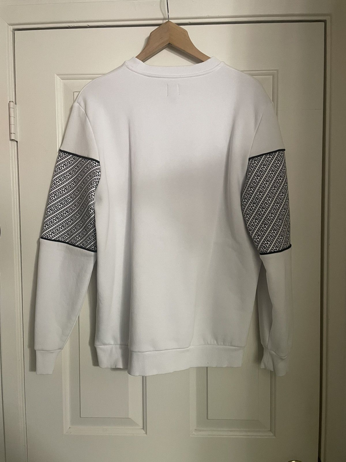 River Island River Island sweatshirt Size US M / EU 48-50 / 2 - 2 Thumbnail