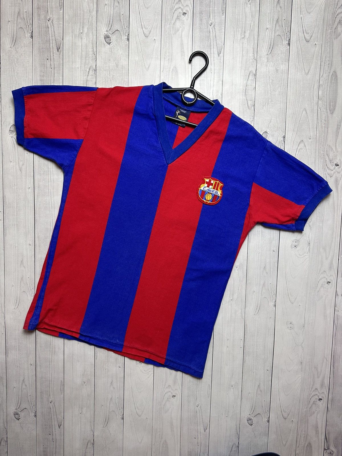 Vintage Vintage retro soccer jersey Barcelona size L rare Size US L / EU 52-54 / 3 - 1 Thumbnail