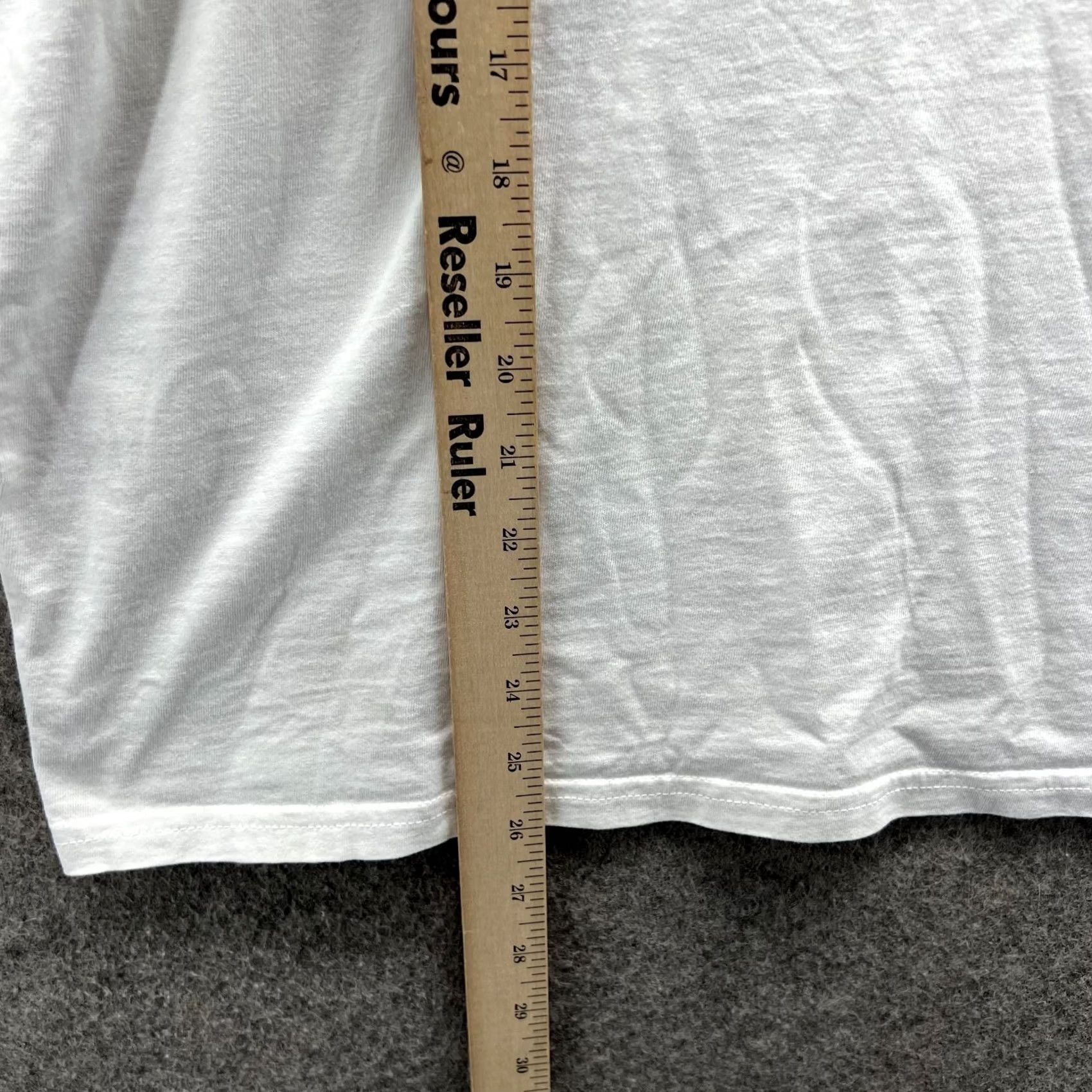Tommy Bahama VINTAGE Tommy Bahama Shirt Men XL White Crewneck Hawaiian Tiki Colada Cotton Tee Size US XXL / EU 58 / 5 - 6 Thumbnail