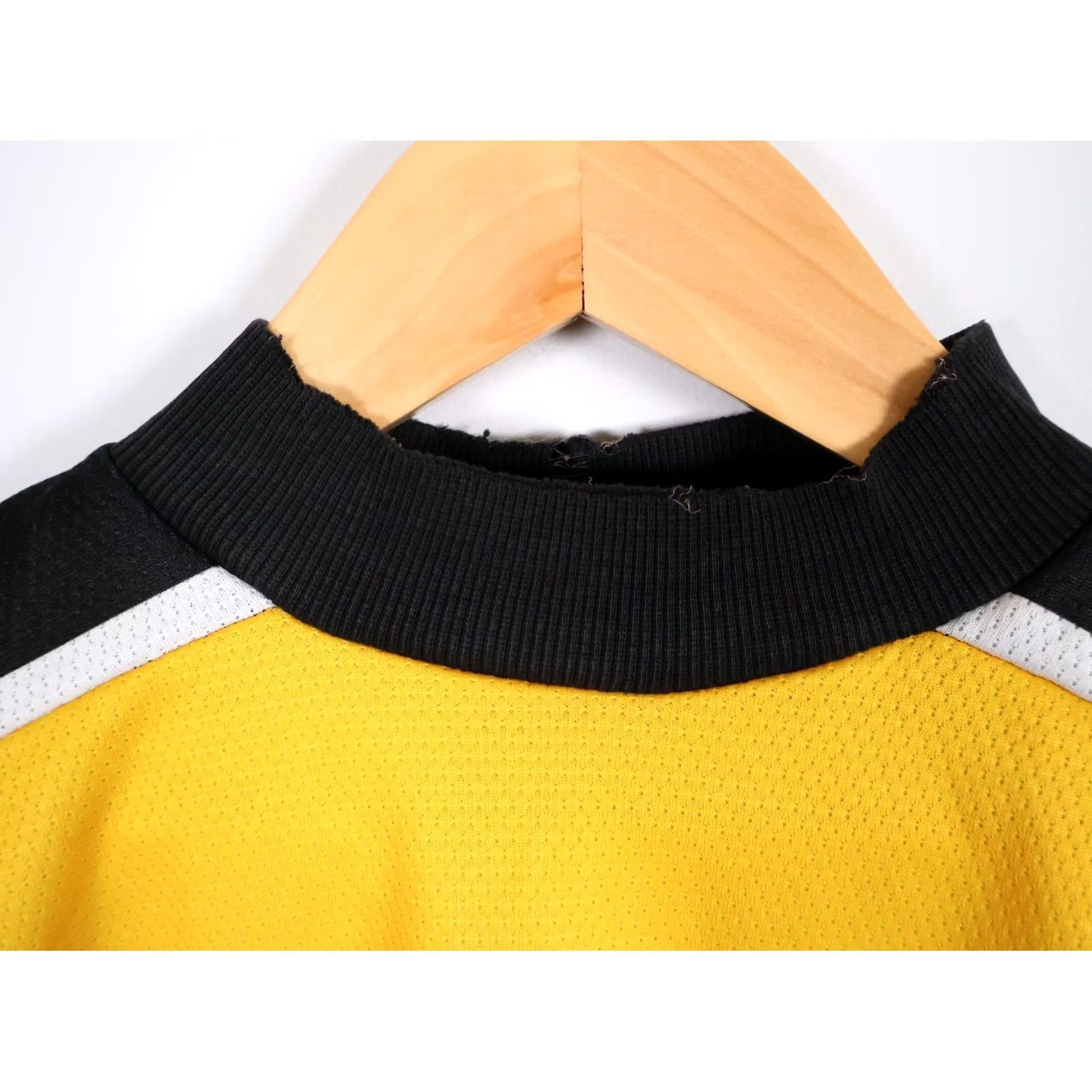 Vintage Ski-Doo Rotax Power Jersey Men's Large Yellow Black Snowmobile Canada VTG Graphic Print Jersey T-Shirt Mock Neck Logo Size US L / EU 52-54 / 3 - 5 Thumbnail