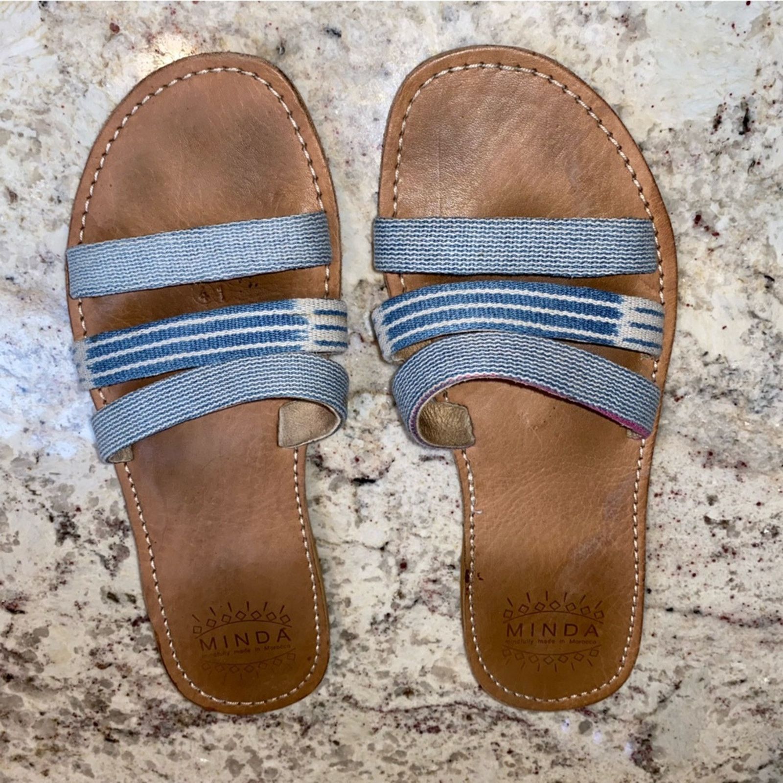 Mindseeker MINDA $88 Sea Current Sandal Size US 10 EU 41 EUC Size US 10 / IT 40 - 2 Thumbnail
