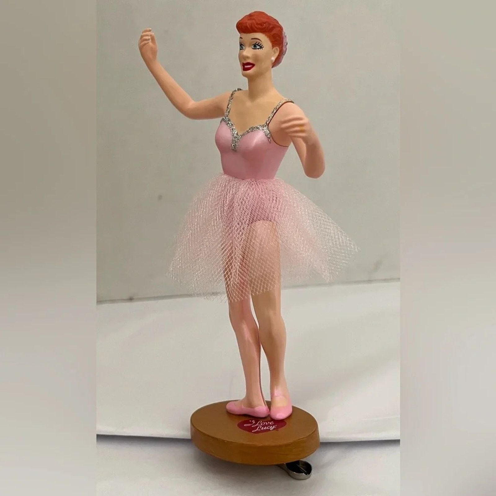 The Unbranded Brand I Love LucyHallmark Keepsake ornament-"The Ballet” Size ONE SIZE - 2 Thumbnail