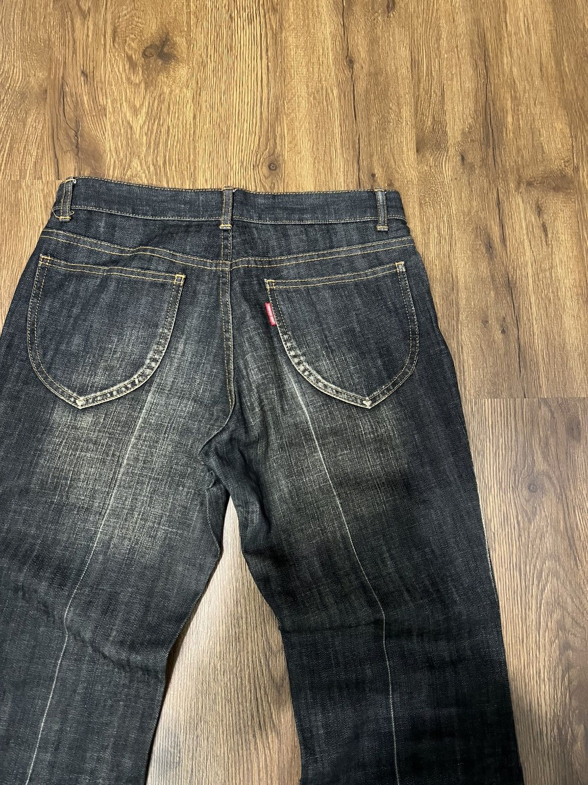 If Six Was Nine × Le Grande Bleu (L.G.B.) × Tornado Mart Tornado Mart Mudwash Whiskered Flared Jeans Size US 30 / EU 46 - 4 Thumbnail