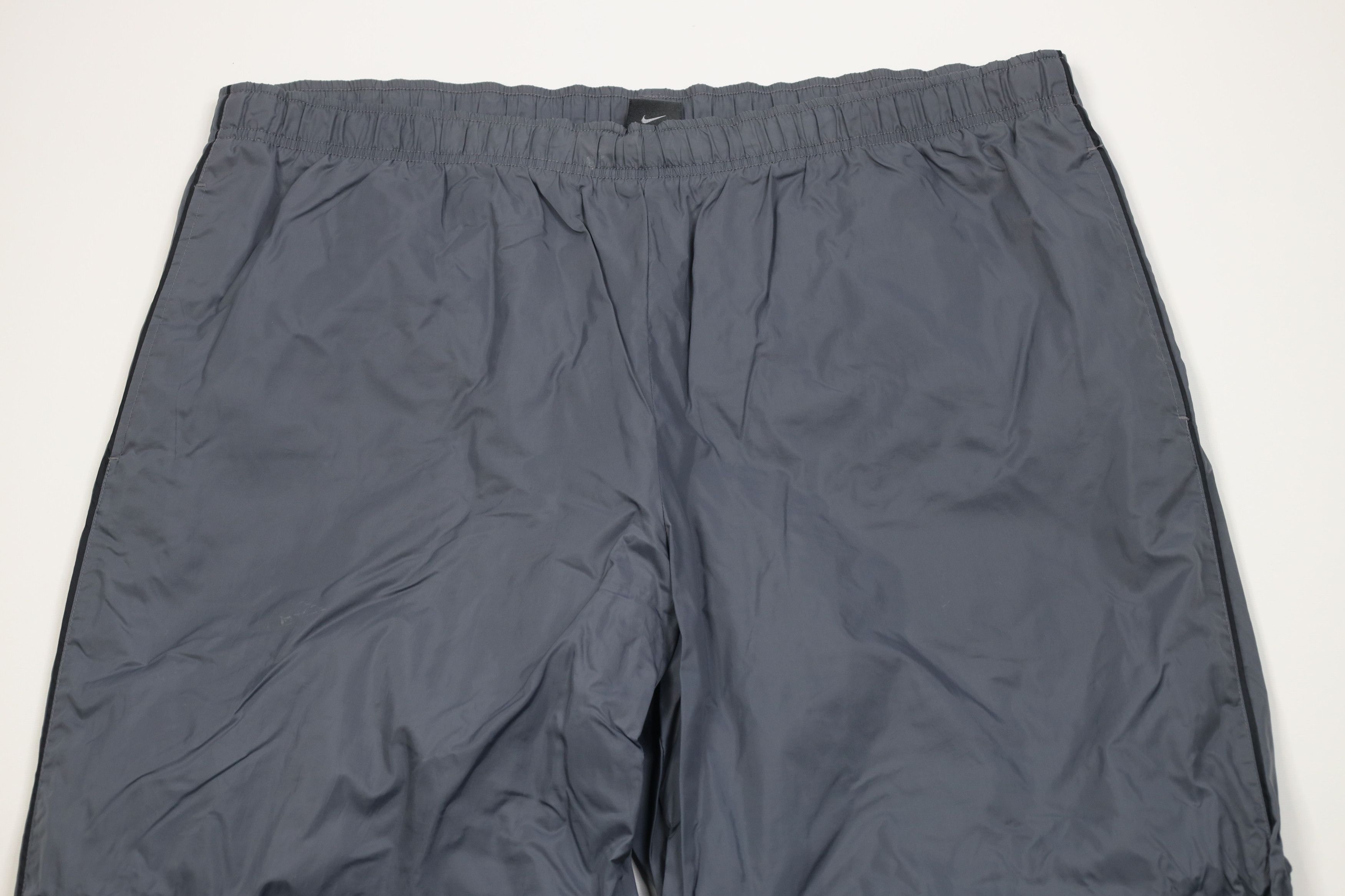 Nike Vintage Nike Lined Travis Scott Mini Swoosh Wide Leg Pants Size US 38 / EU 54 - 2 Thumbnail