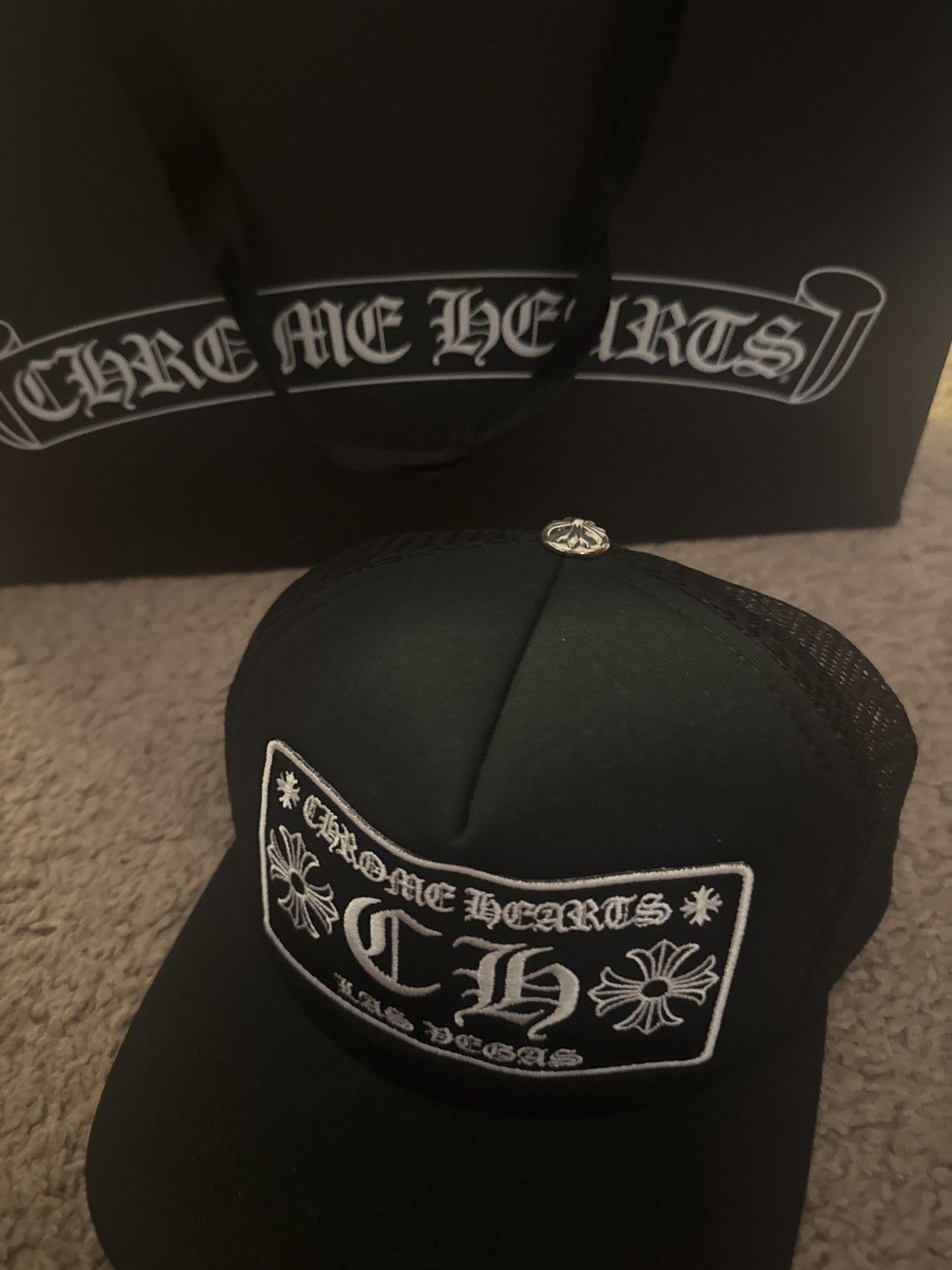 Chrome Hearts Chrome Heart Las Vegas trucker hat Size ONE SIZE - 1 Thumbnail