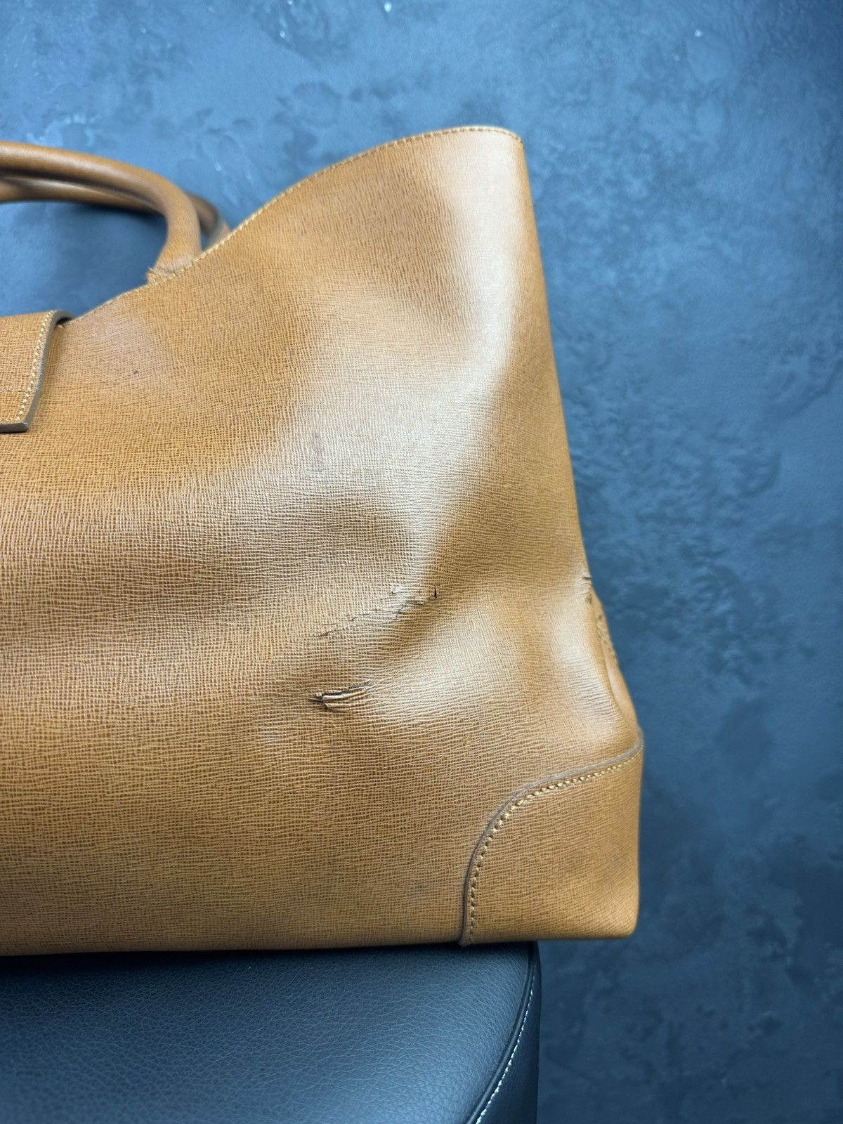 Fendi Fendi Brown Leather Chameleon Shopping Tote Bag Size ONE SIZE - 11 Thumbnail