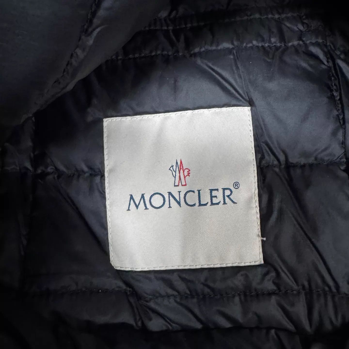 Moncler Moncler Lans Black Size 0 Mint Lightweight Patch Logo Size XS / US 0-2 / IT 36-38 - 6 Thumbnail