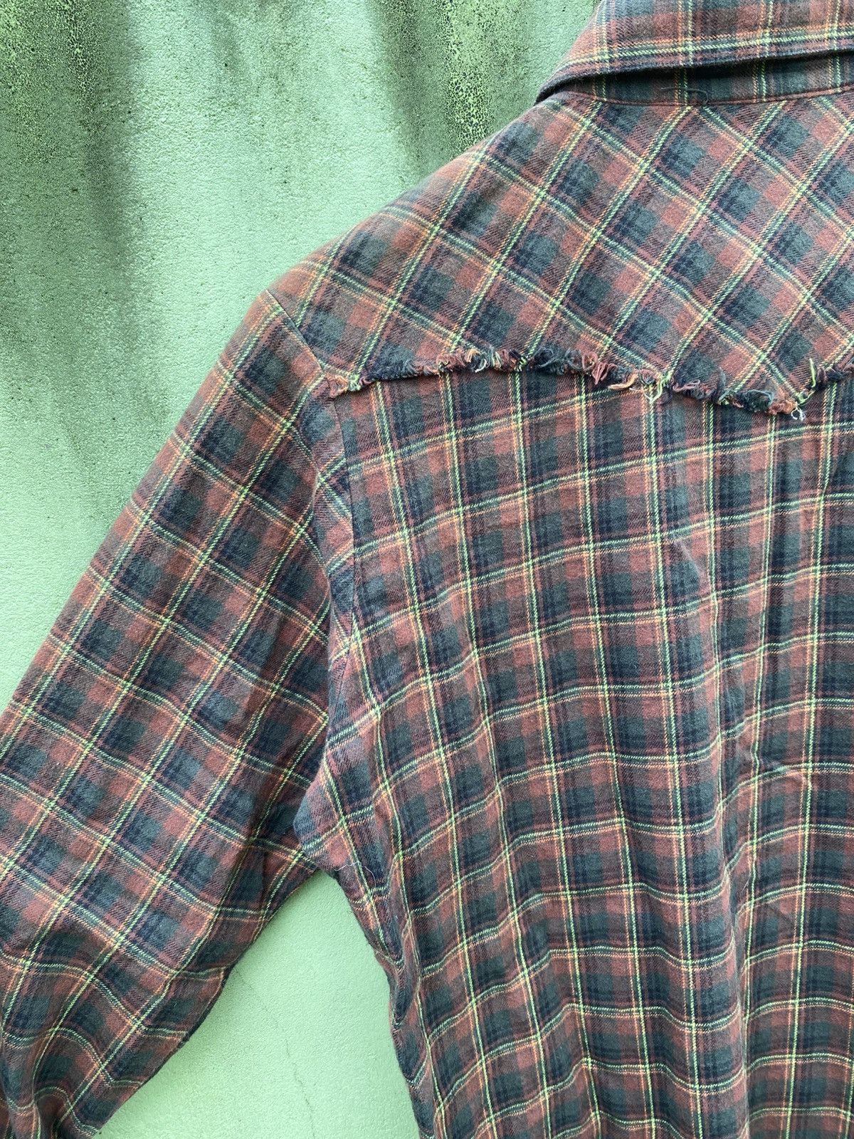 Japanese Brand Gdc Free!! Oldschool Plaid Flannel Shirt Distressed Finish Size US M / EU 48-50 / 2 - 10 Thumbnail