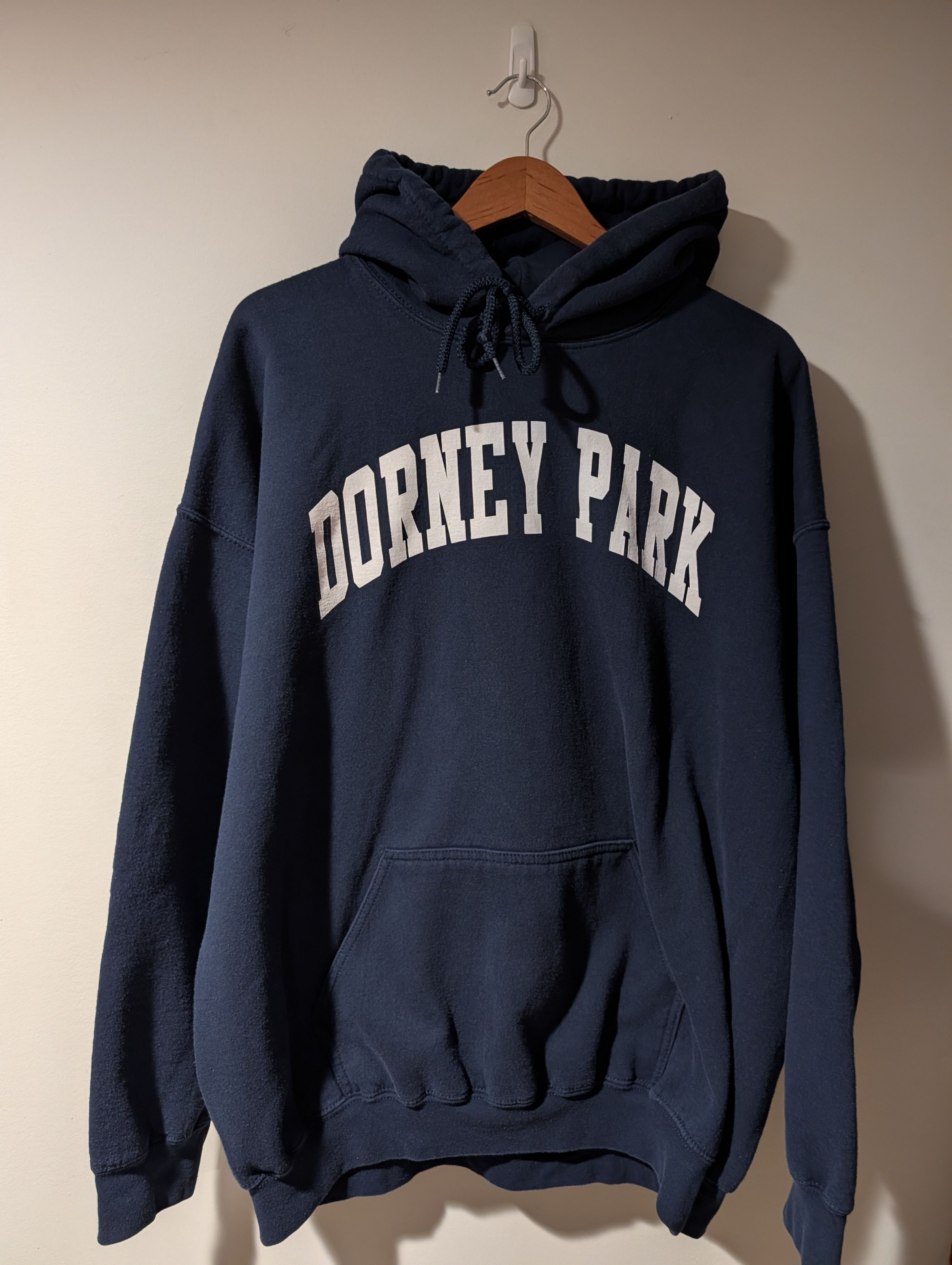 Gildan VTG Dorney Park & Wildwater Kingdom Hoodie Navy Blue Spell Size US XXL / EU 58 / 5 - 1 Thumbnail