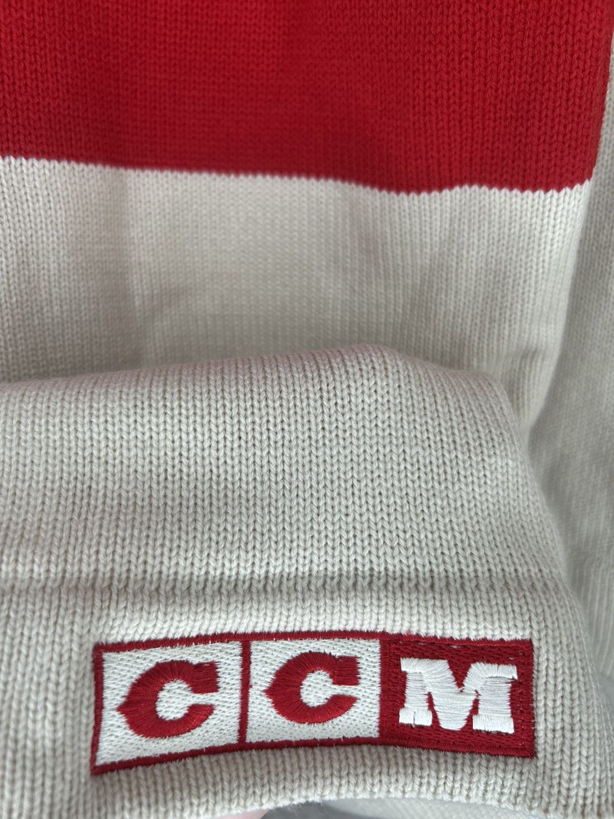 Ccm Vintage CCM Detroit Red Wings Heritage Knit Jersey Size US XL / EU 56 / 4 - 7 Thumbnail