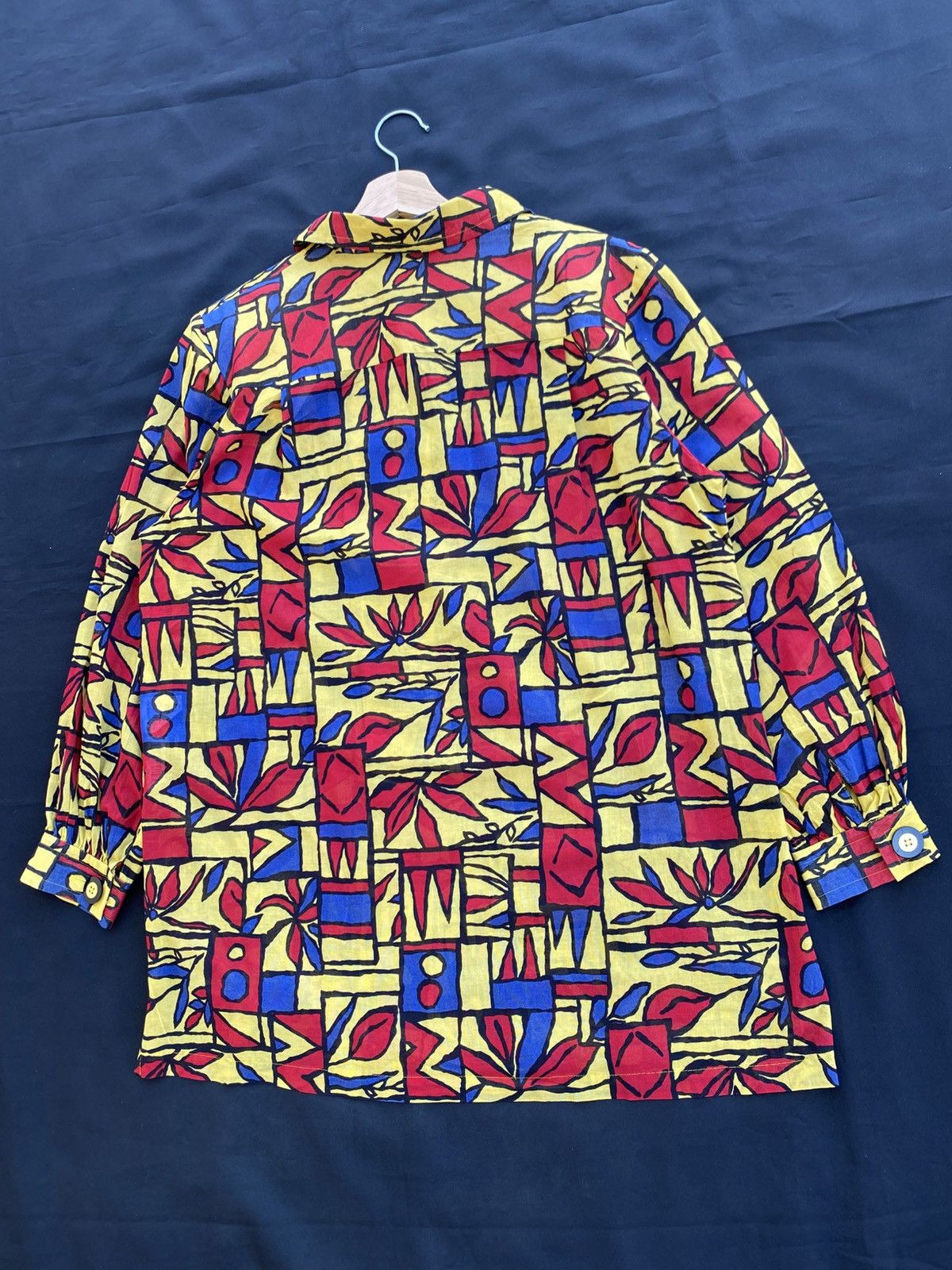 Givenchy Rare Vtg Givenchy Glamour abstract patterned button-up shirt Size XL / US 12-14 / IT 48-50 - 18 Thumbnail