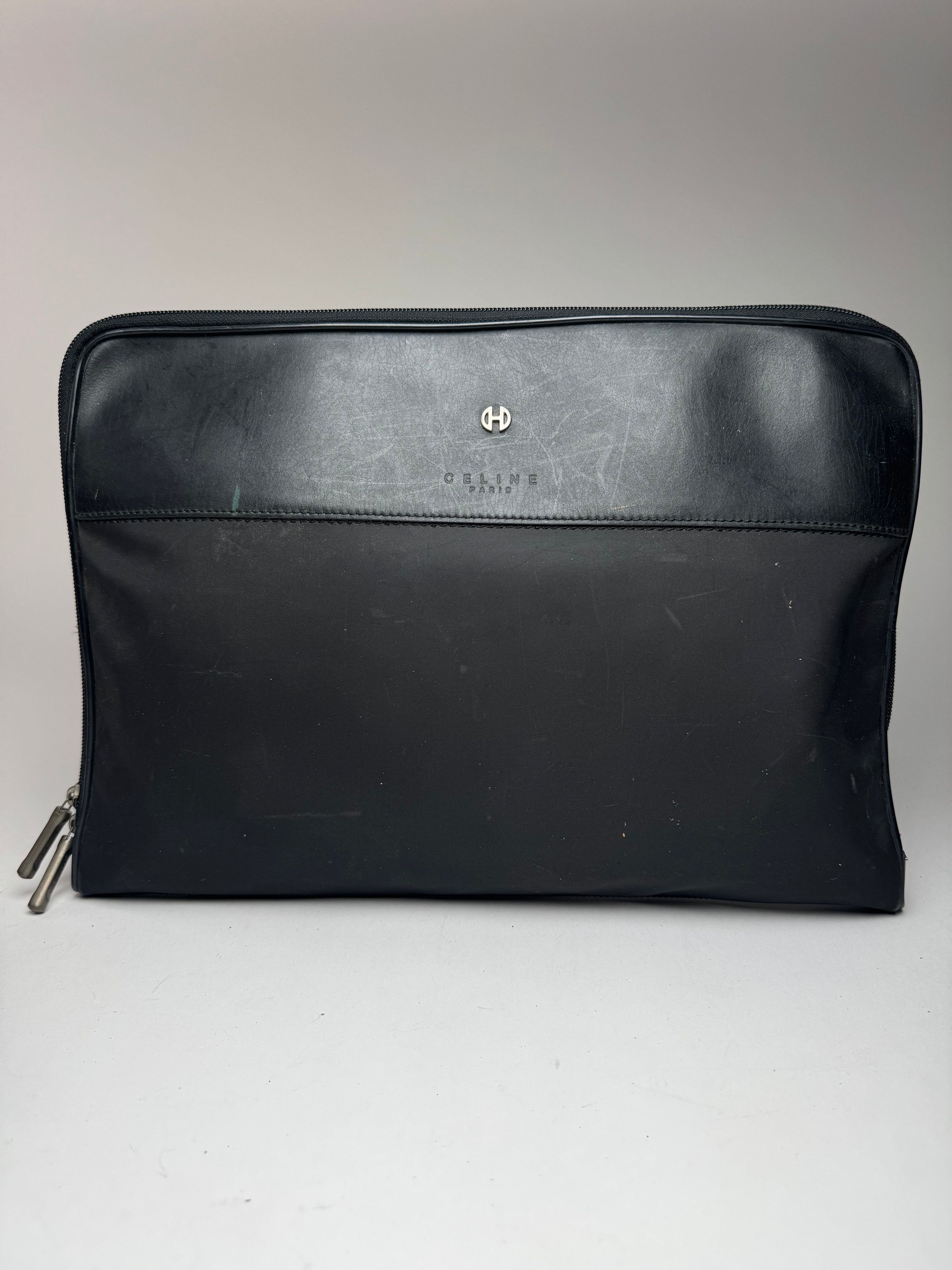 Celine Vintage Paris Leather Clutch Black Size ONE SIZE - 1 Thumbnail