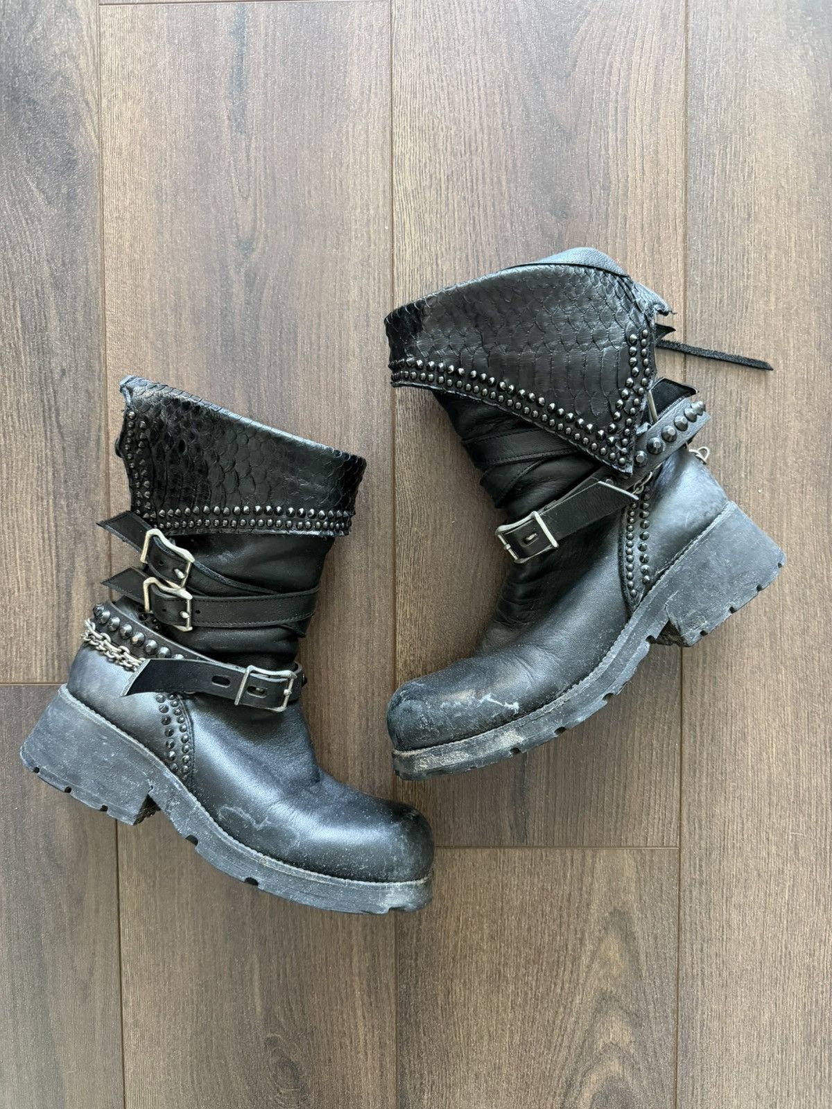 KMRii kmrii python crush boots w chains Size US 8.5 / EU 41-42 - 1 Thumbnail