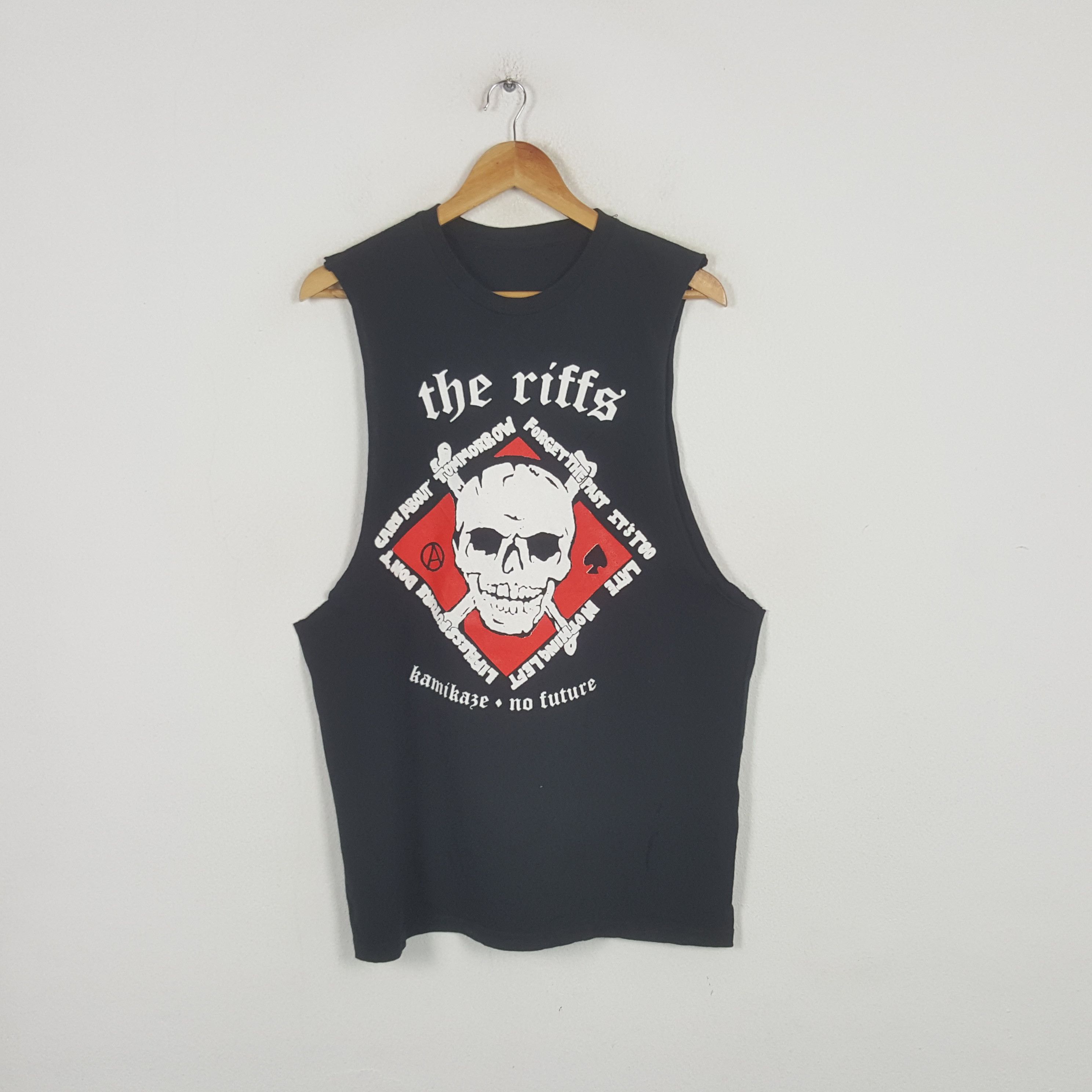 Band Tees Vintage The Riffs Punk Band Kamikaze Sleeveless Tshirt RR9 Size US M / EU 48-50 / 2 - 1 Thumbnail