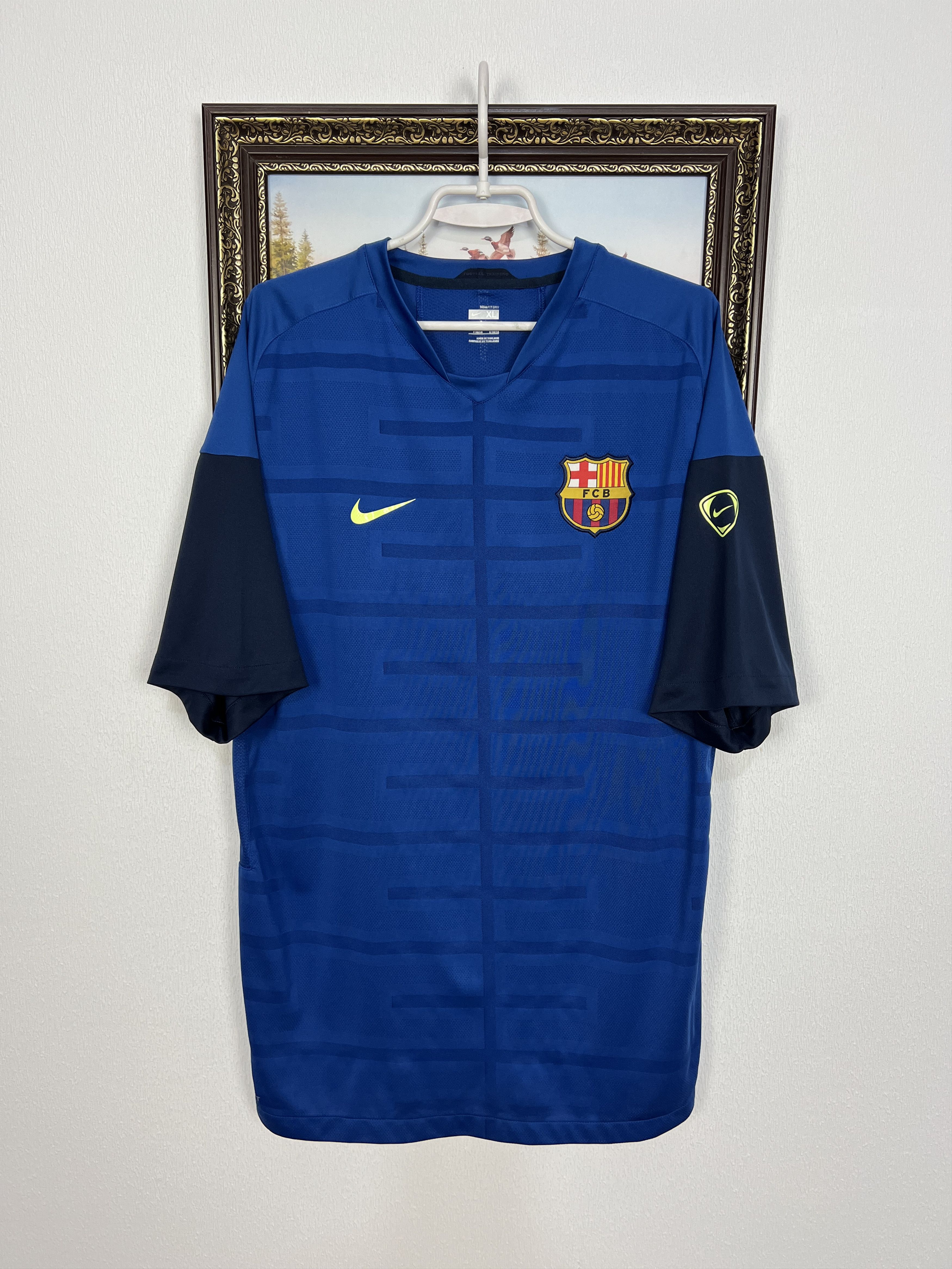 Nike Vintage FC Barcelona Football Shirt Soccer Jersey Trikot Size US XL / EU 56 / 4 - 1 Thumbnail