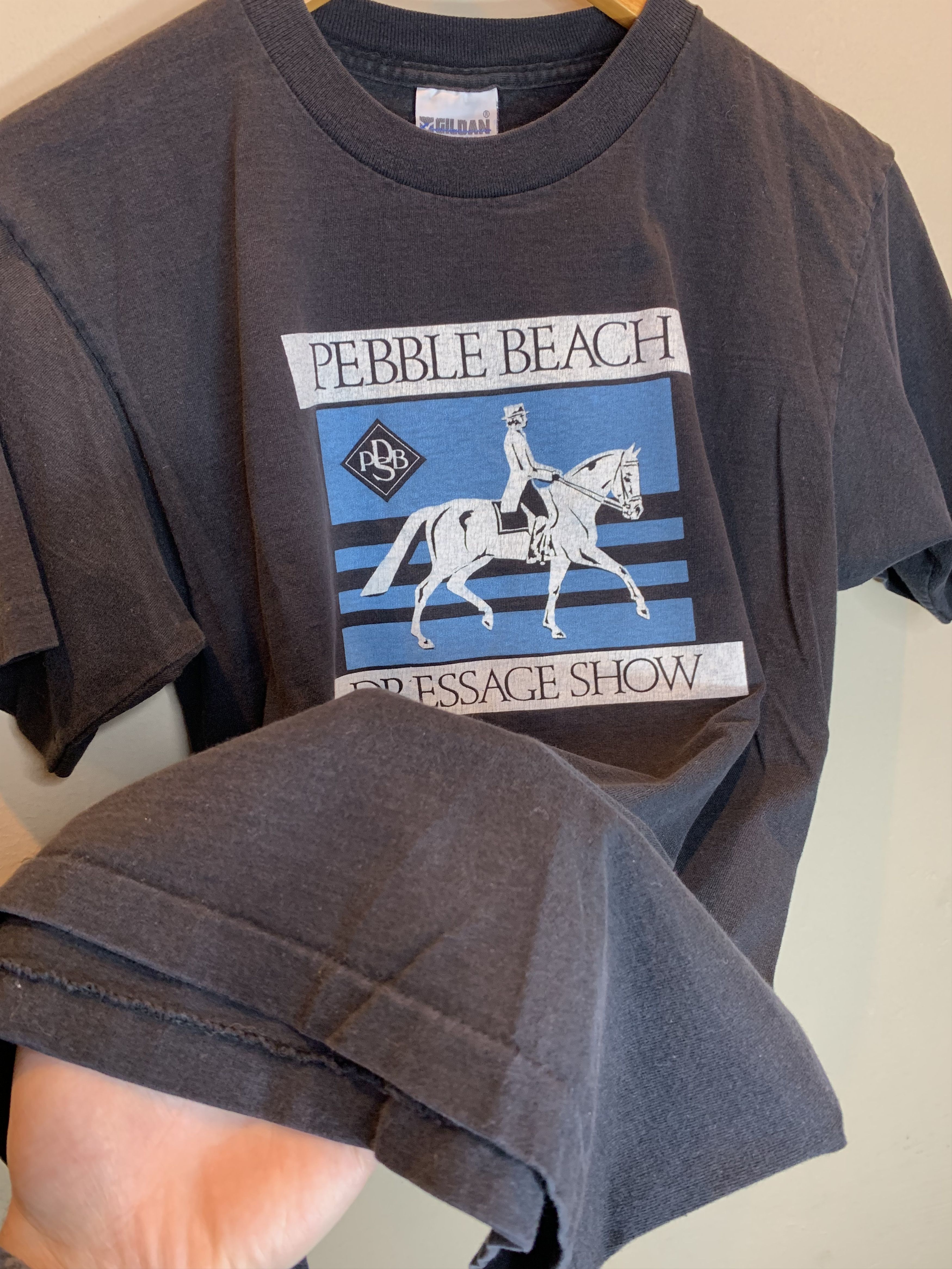Vintage *RARE* Vintage Pebble Beach Dressage Show Horse Art T-Shirt Size US M / EU 48-50 / 2 - 4 Thumbnail