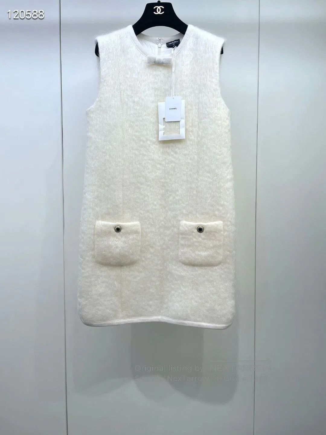 Chanel Chanel 25N Bow Plush Sleeveless Dress. Size S / US 4 / IT 40 - 1 Thumbnail