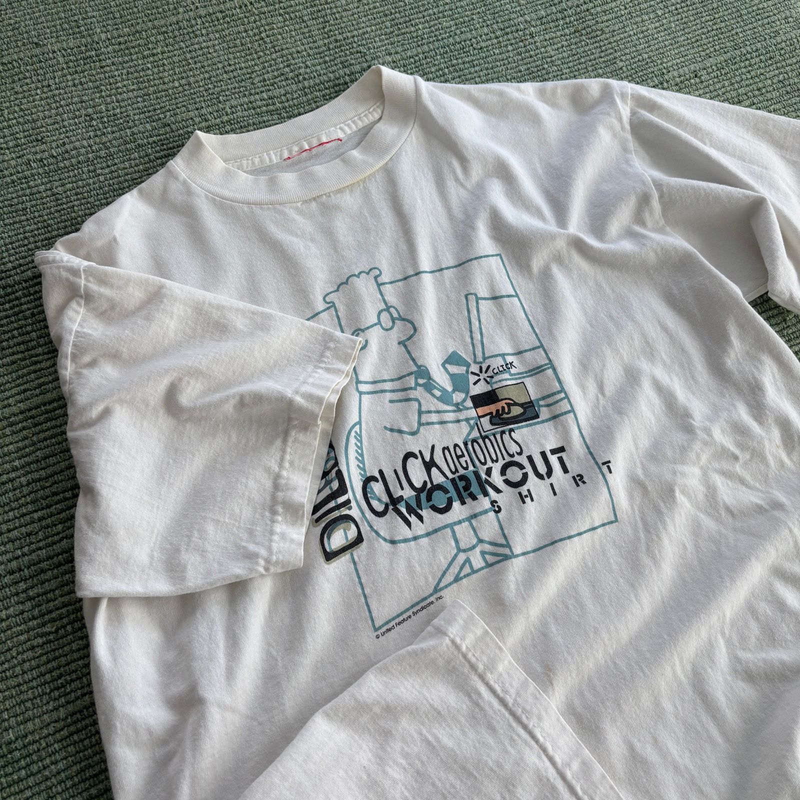 Vintage Vintage 90s Dilbert Cartoon Tee Shirt Office Humor Sz L Size US L / EU 52-54 / 3 - 7 Thumbnail
