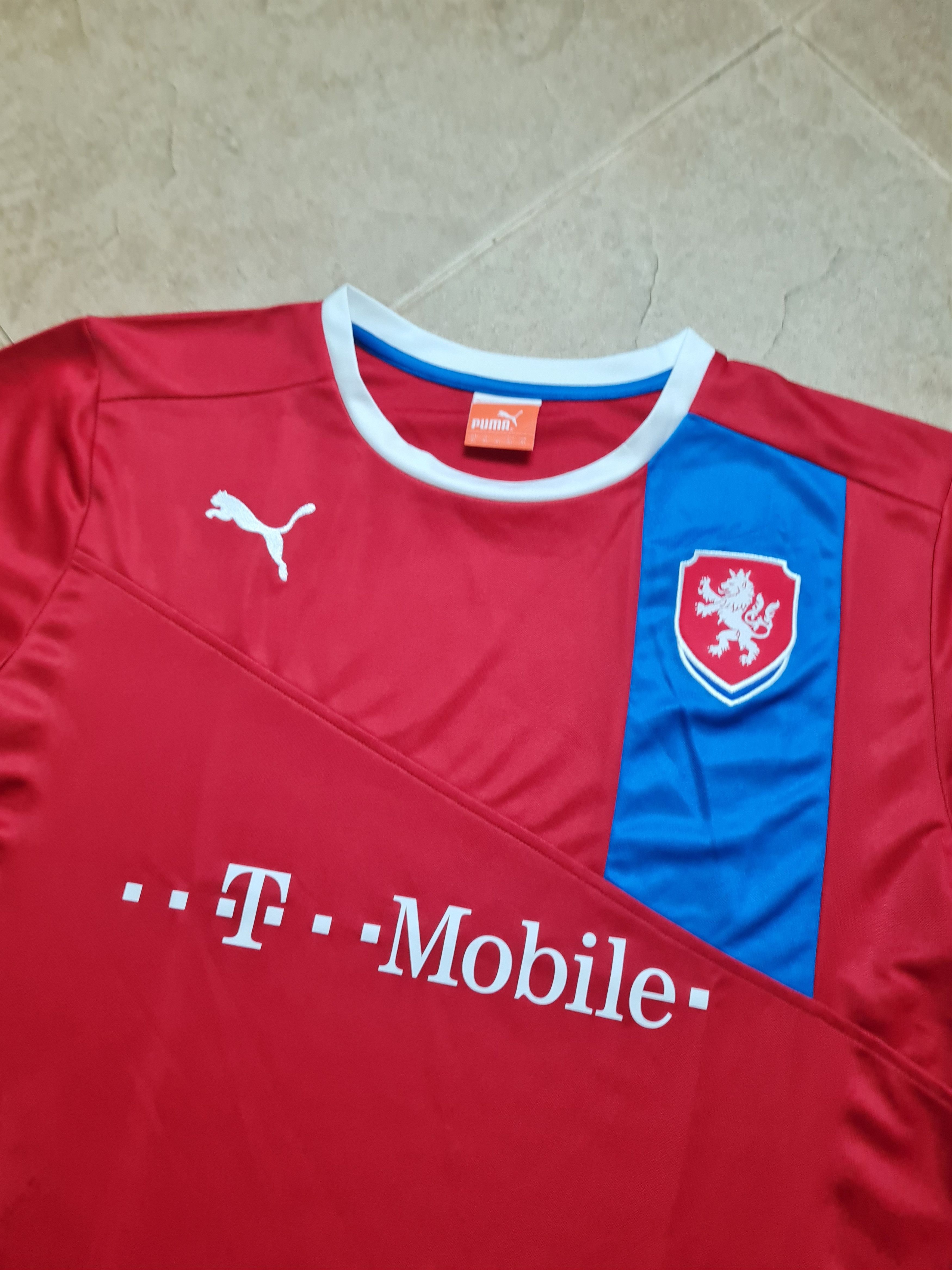 Puma JERSEY PUMA CZECH REPUBLIC 2012/013 FOOTBALL SHIRT SOCCER Size US XL / EU 56 / 4 - 2 Thumbnail