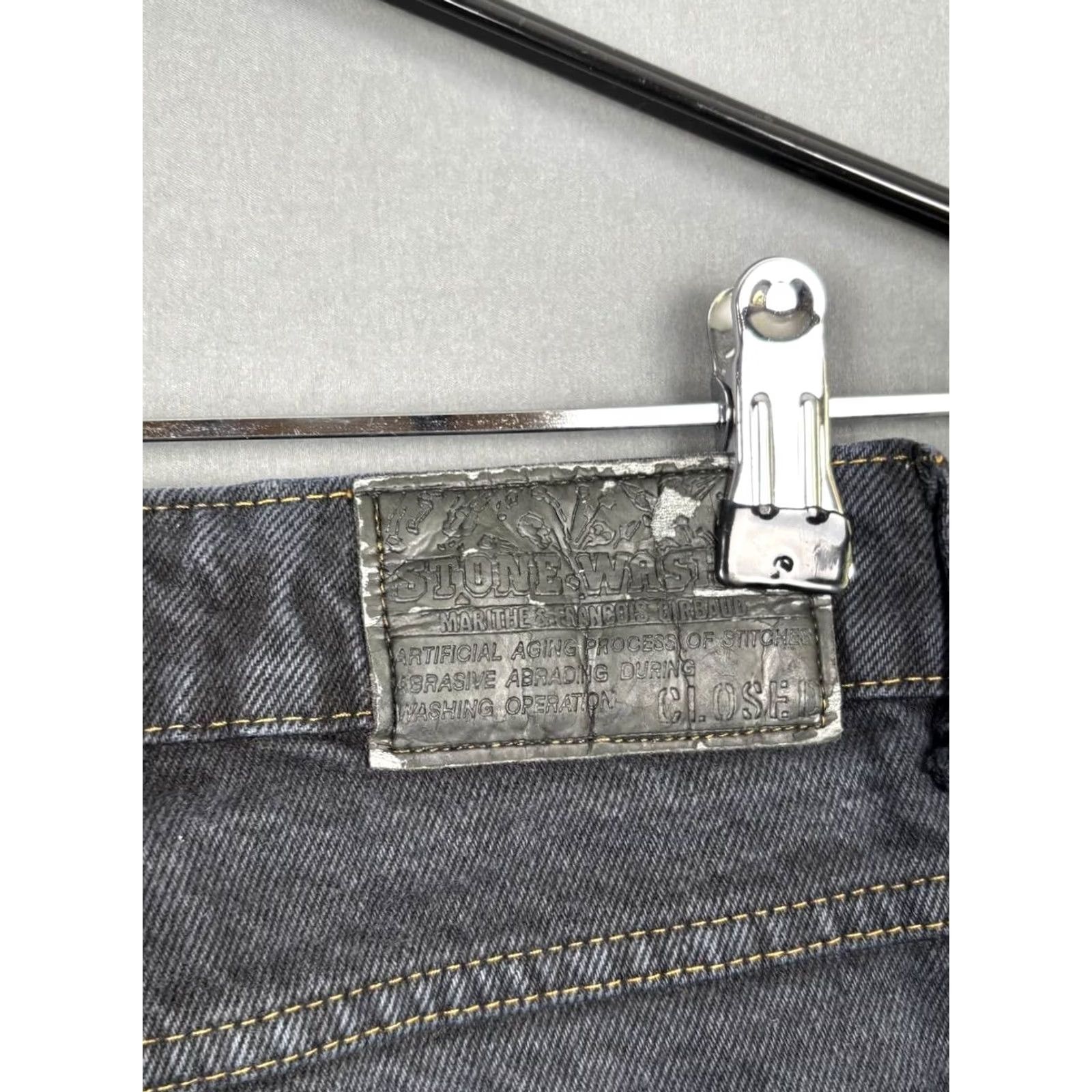 CLOSED Closed Black Denim Jeans 28 Straight Leg Stretch Belt Loop Women's Jeans Regular Size 28 Black Color Clothing Size 28" / US 6 / IT 42 - 7 Thumbnail