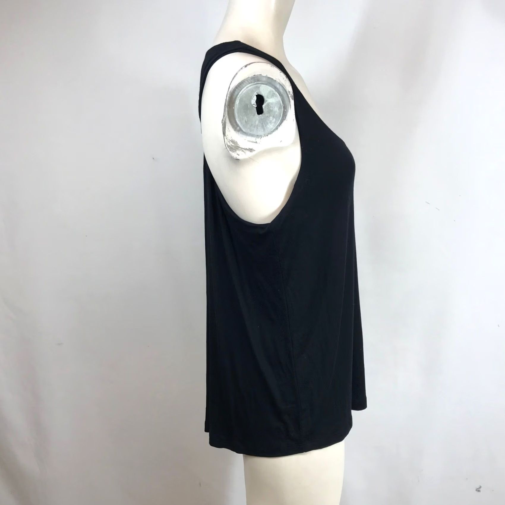 Vintage Soma Racerback Tank Top Black Scoop Neck Pleated Back Size S Womens Size S / US 4 / IT 40 - 4 Thumbnail
