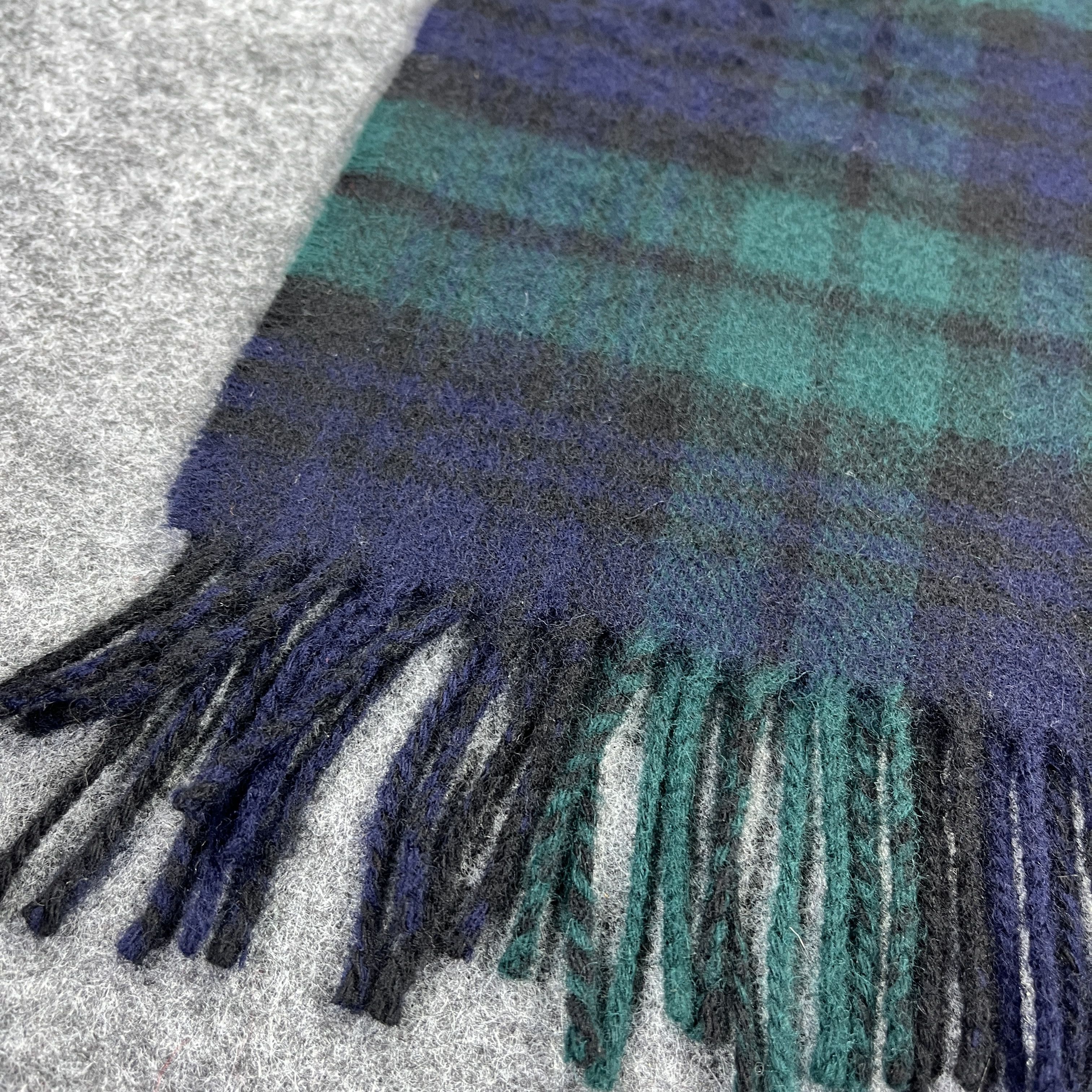 Johnstons Of Elgin Johnstons Of Elgin Scarf / Muffler / Neckwear T982 Size ONE SIZE - 7 Thumbnail