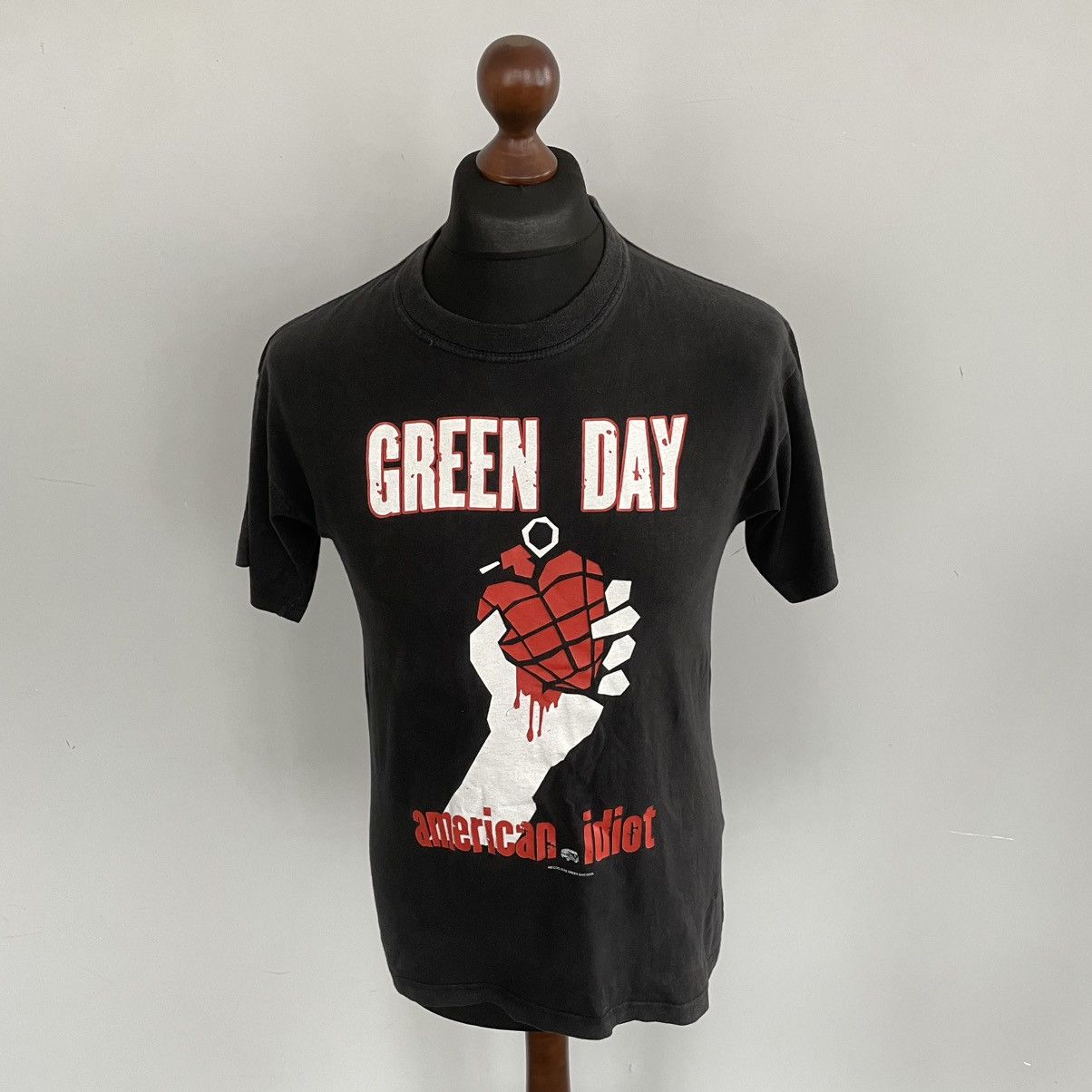 Band Tees × Vintage Vintage 2005 Green Day rock t-shirt post punk Size US M / EU 48-50 / 2 - 3 Thumbnail