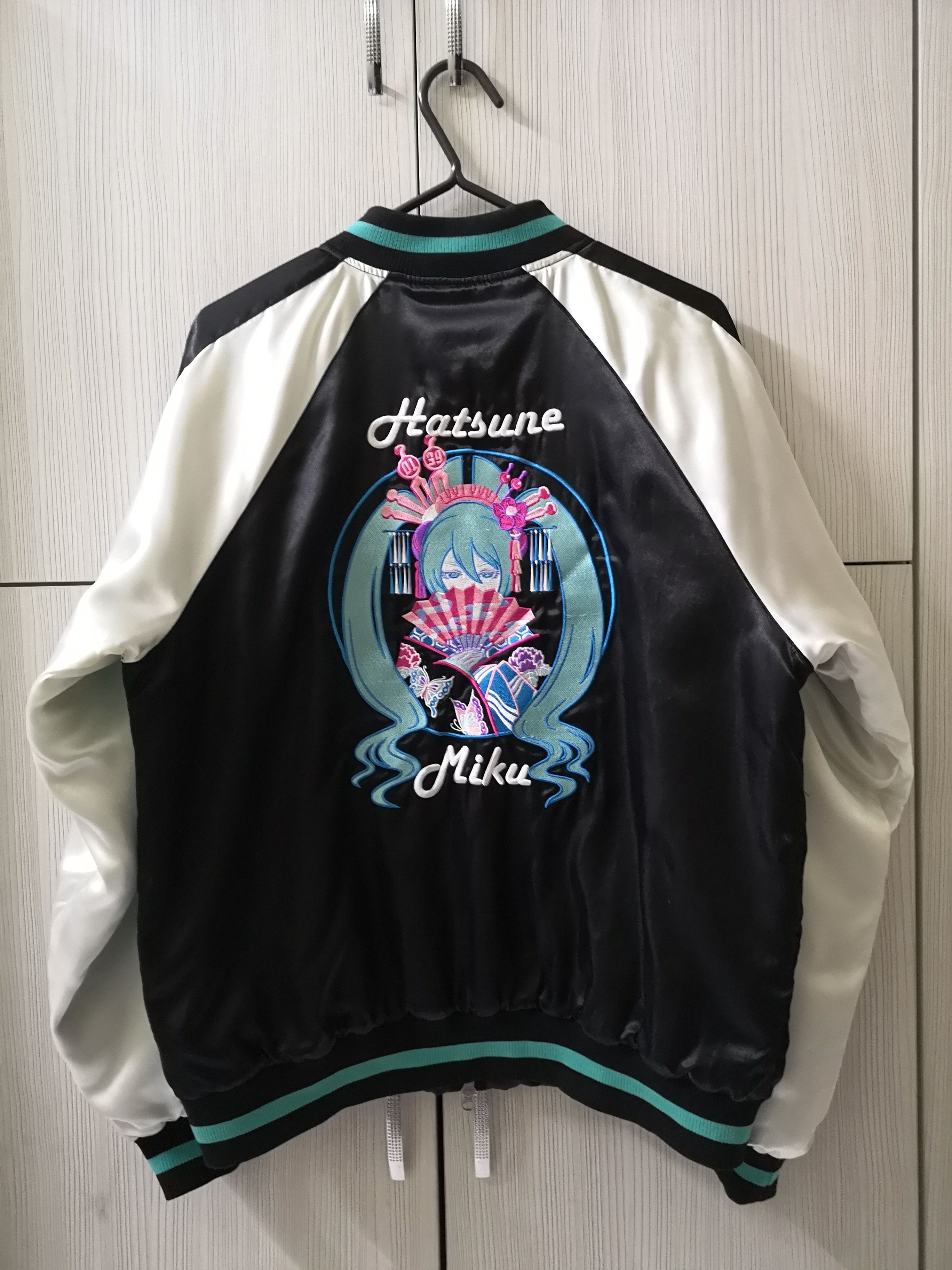Japanese Brand HATSUNE MIKU SUKAJAN JACKET Size US M / EU 48-50 / 2 - 1 Thumbnail