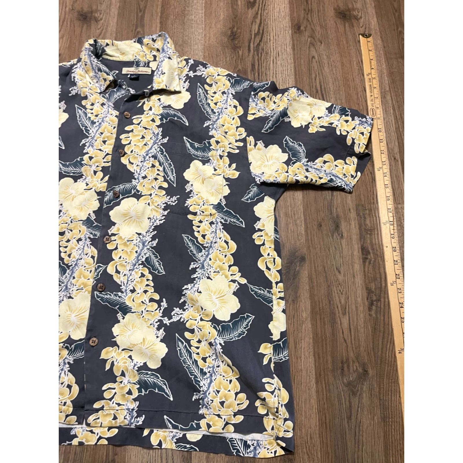 Tommy Bahama Tommy Bahama Shirt Men's Large Size L Grey Yellow Floral Button Up 100% Silk Button-Up Short Sleeve Casual Regular Mens Size US L / EU 52-54 / 3 - 4 Thumbnail