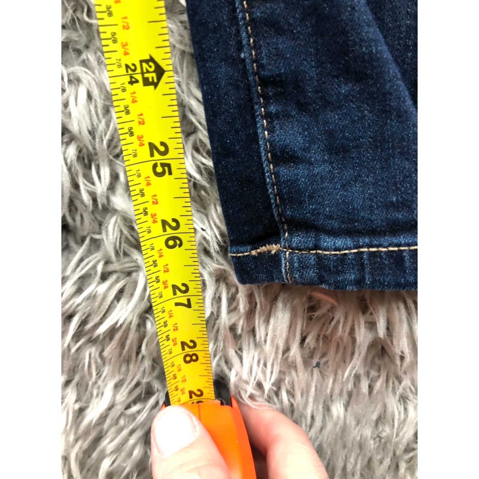 Vintage Simply Vera Straight Jeans Womens Size 8 Mid Rise Dark Wash Blue Denim Size 30" / US 8 / IT 44 - 3 Thumbnail