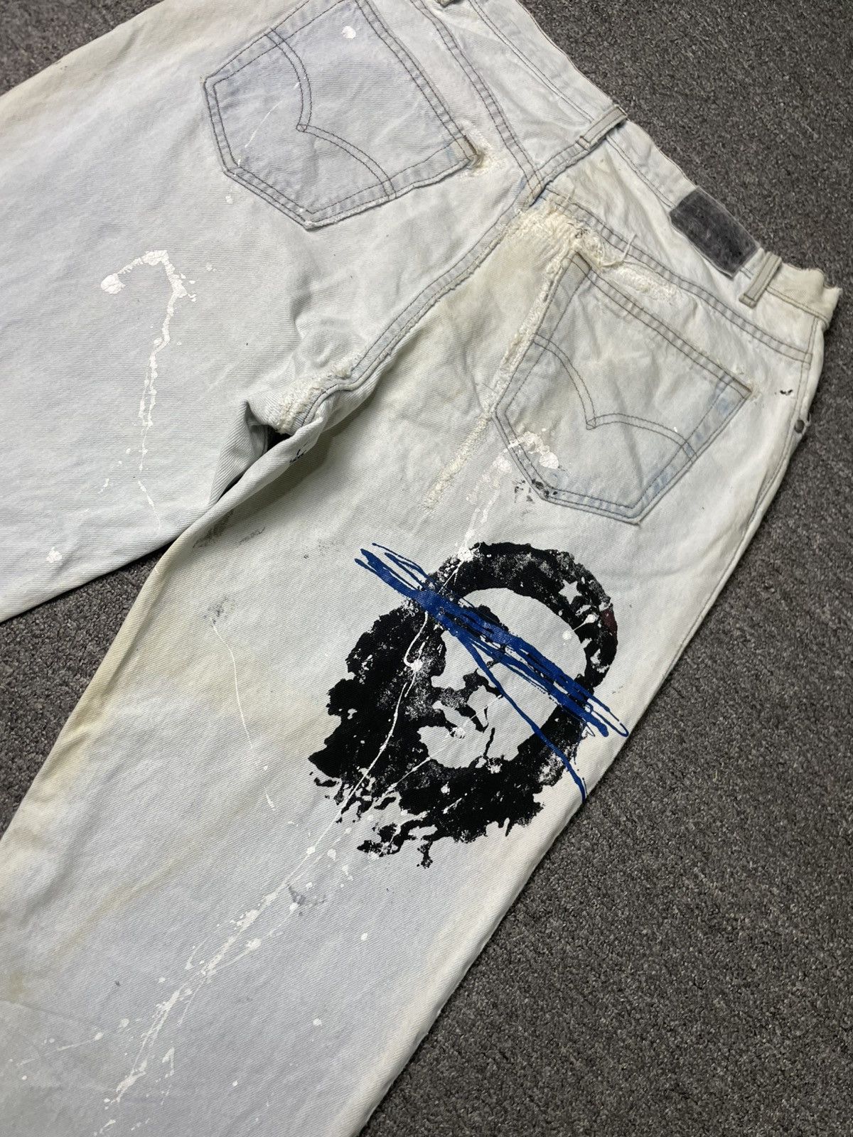 Levi's Vintage Levis Custom Print Denim Jeans (74) Size US 35 - 18 Thumbnail