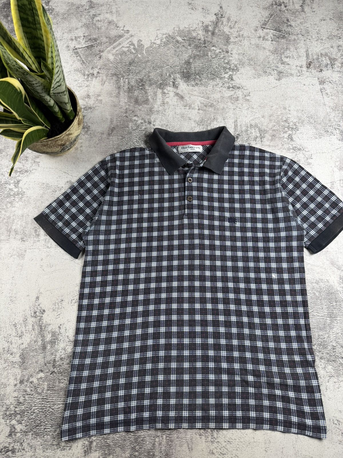 Burberry Burberrys London Men’s Large Monogram Nova Checked Jersey Retro Polo T Shirt Tee Size US L / EU 52-54 / 3 - 4 Thumbnail