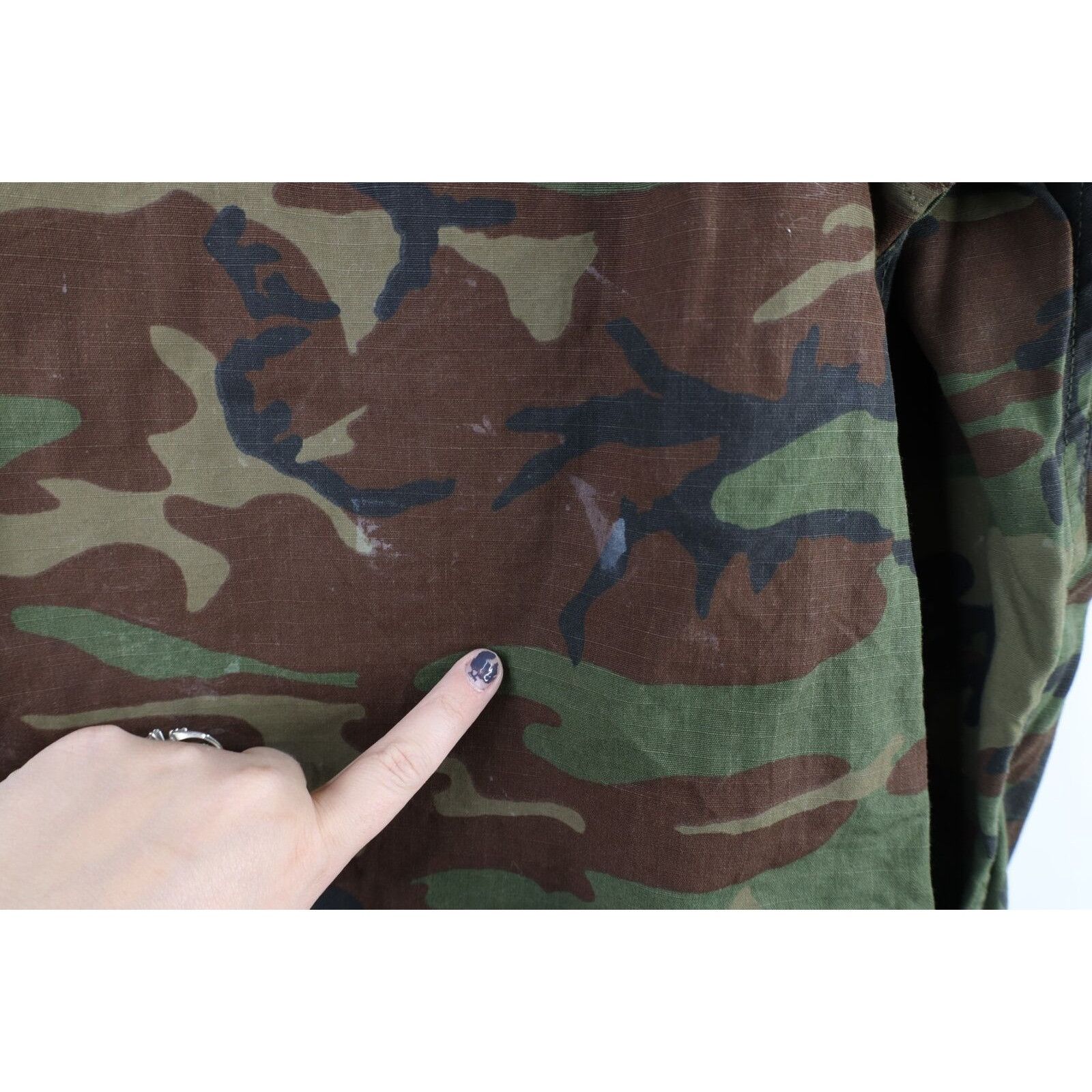 Vintage Vintage 70s Thrashed Ripstop Poplin Camouflage Jacket Size US M / EU 48-50 / 2 - 17 Thumbnail