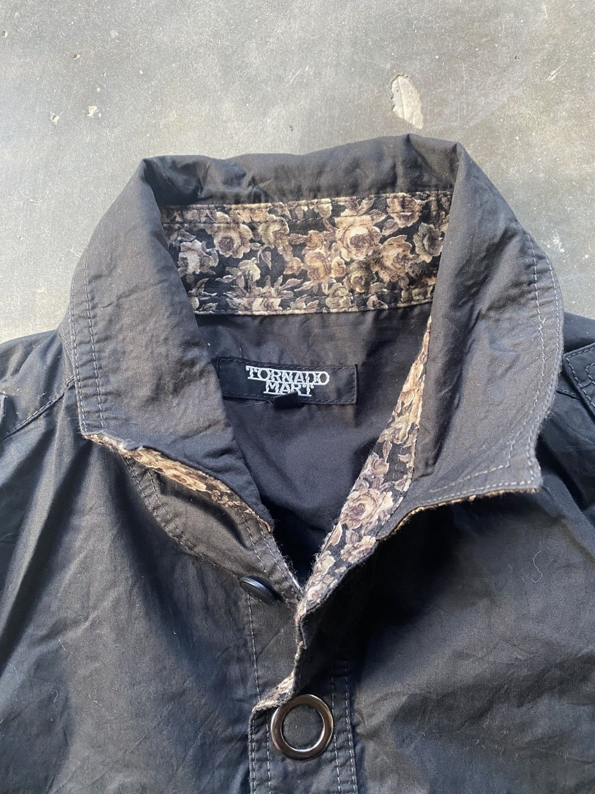 Tornado Mart Vintage Tornado Mart Snap Button Floral Shirt Size US L / EU 52-54 / 3 - 5 Thumbnail