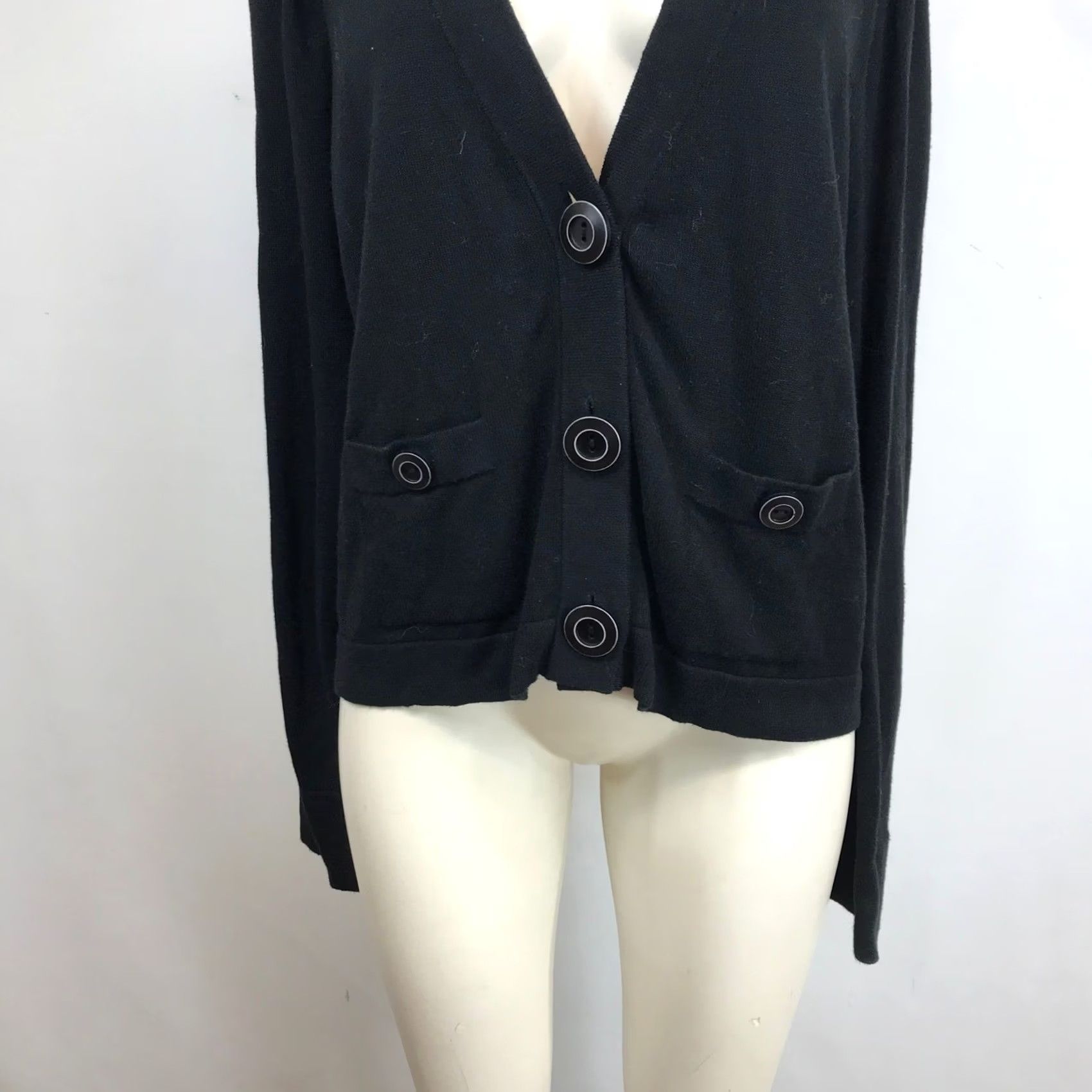 Vintage Cabi Black V-Neck Button Front Cardigan Sweater Puff Shoulder Large Women Size L / US 10 / IT 46 - 3 Thumbnail