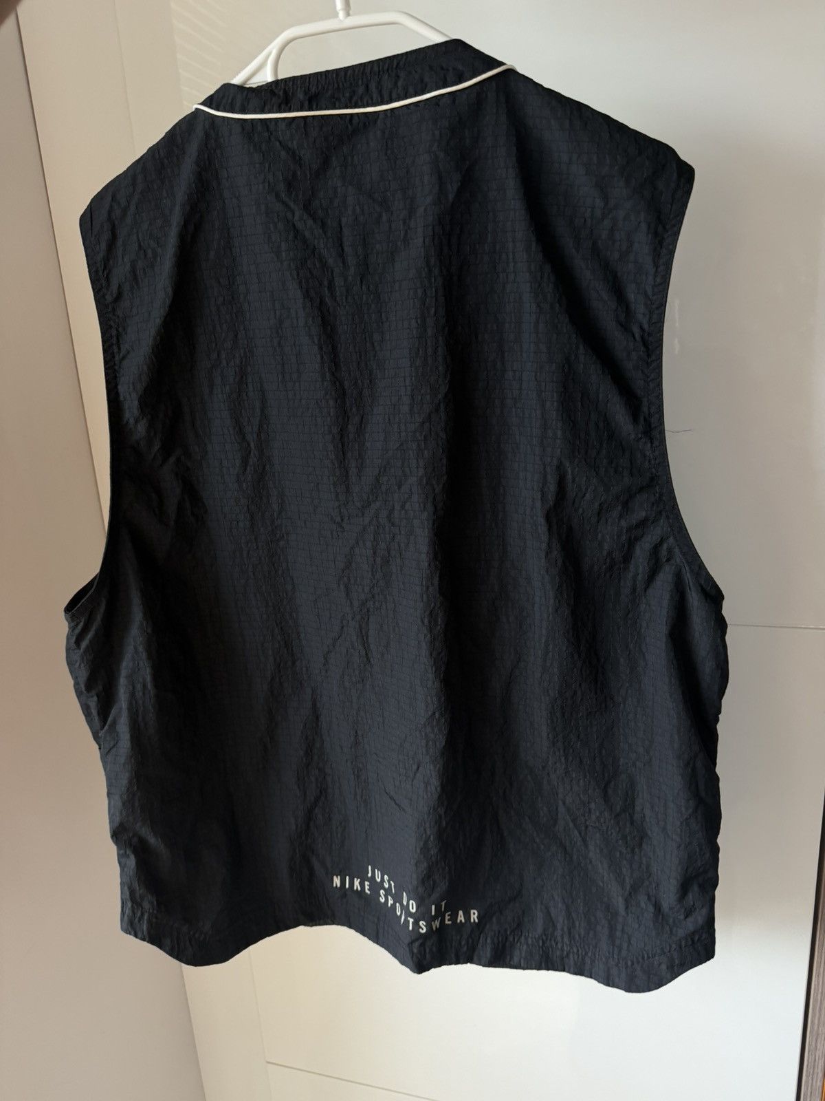 Nike Nike DNA Woven Vest Streetwear Sportswear Size US M / EU 48-50 / 2 - 10 Thumbnail