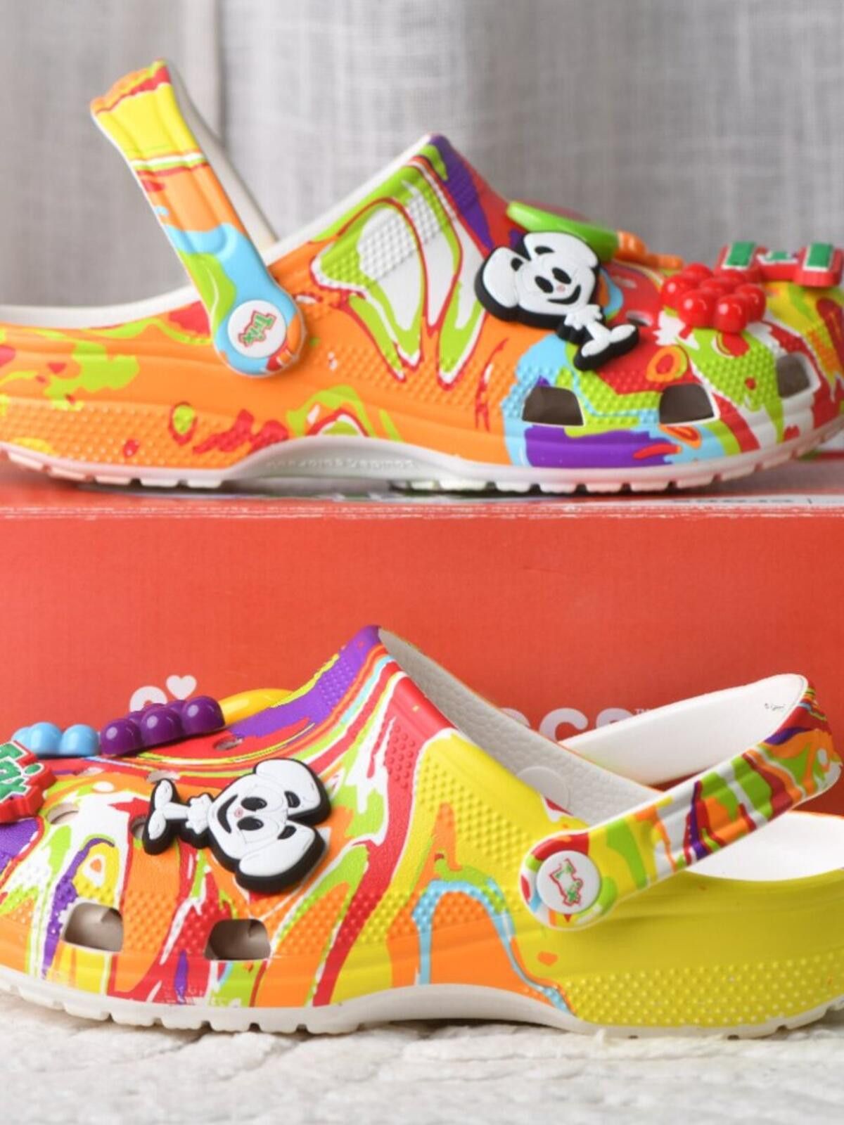 Crocs Trix Cereal x Crocs Classic Clog Size US 6 / EU 39 - 5 Thumbnail