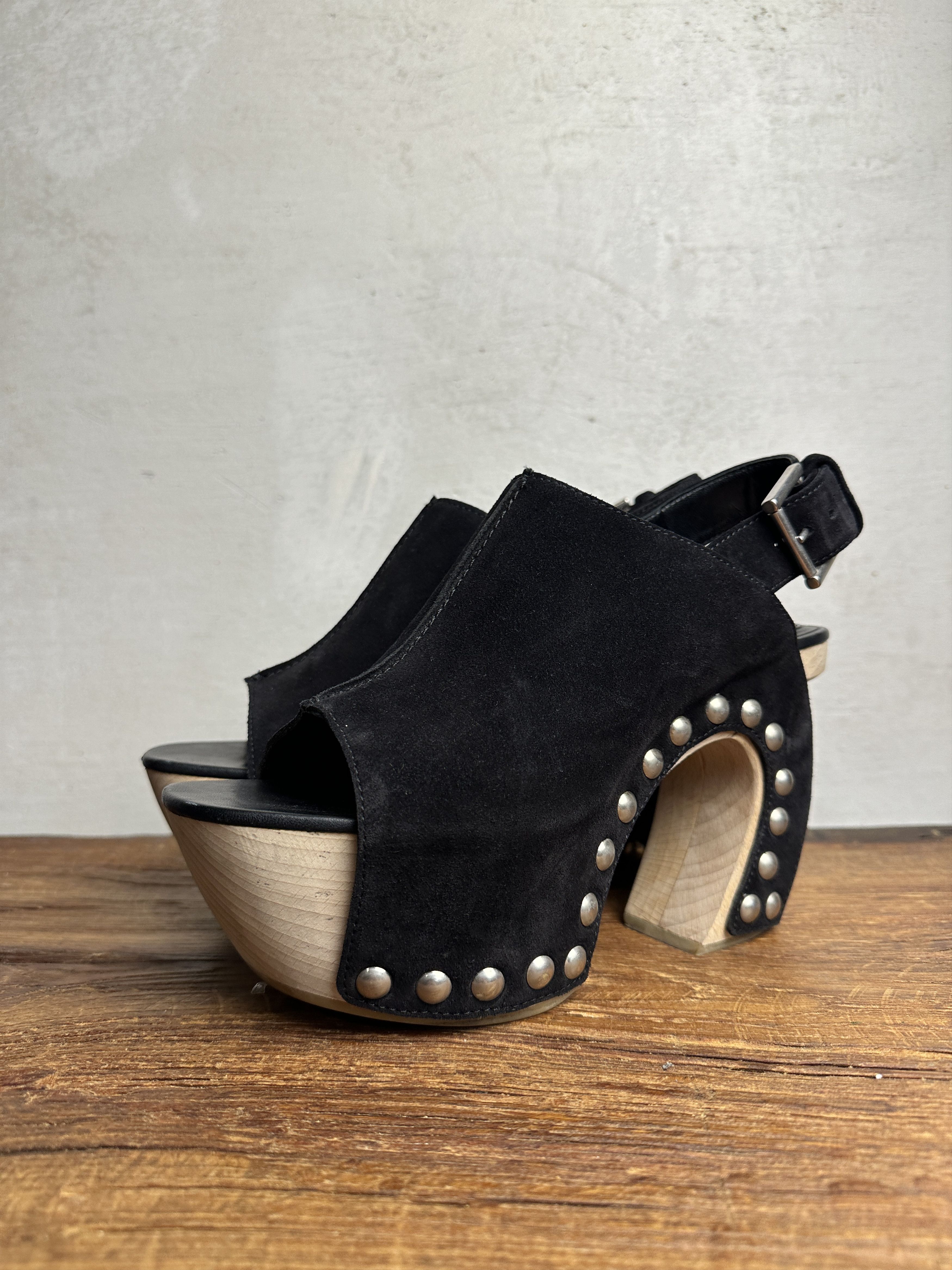Alexander McQueen Alexander McQueen SS16 Wooden Clogs With Stud Size US 8.5 / IT 38.5 - 2 Thumbnail