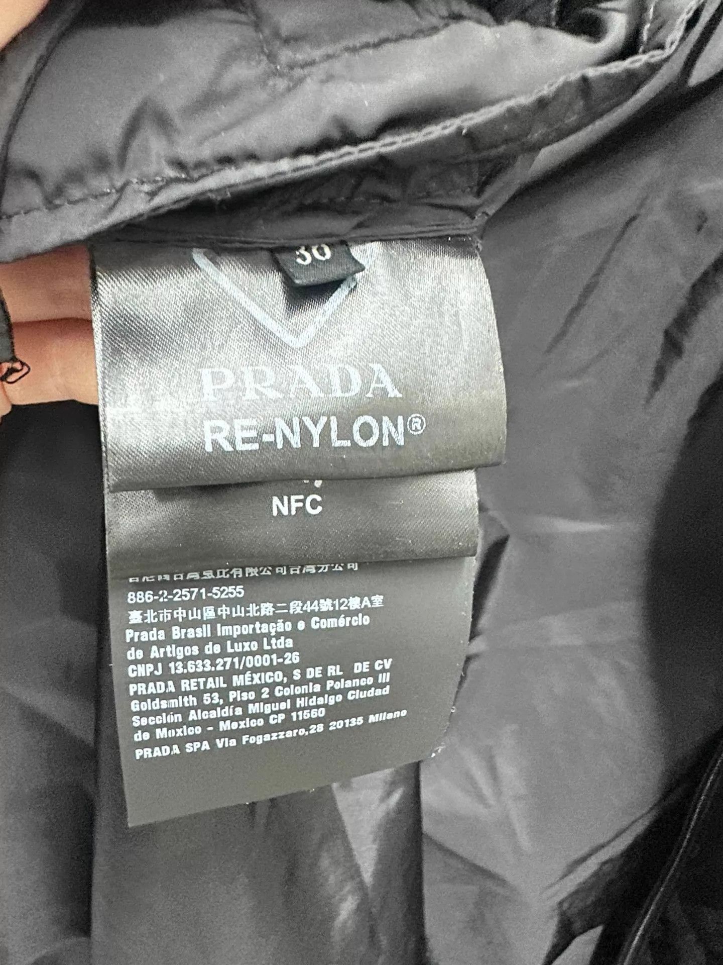 Prada Prada Trench Coat 36 Bust 112 Length 112 Size XS / US 0-2 / IT 36-38 - 6 Thumbnail