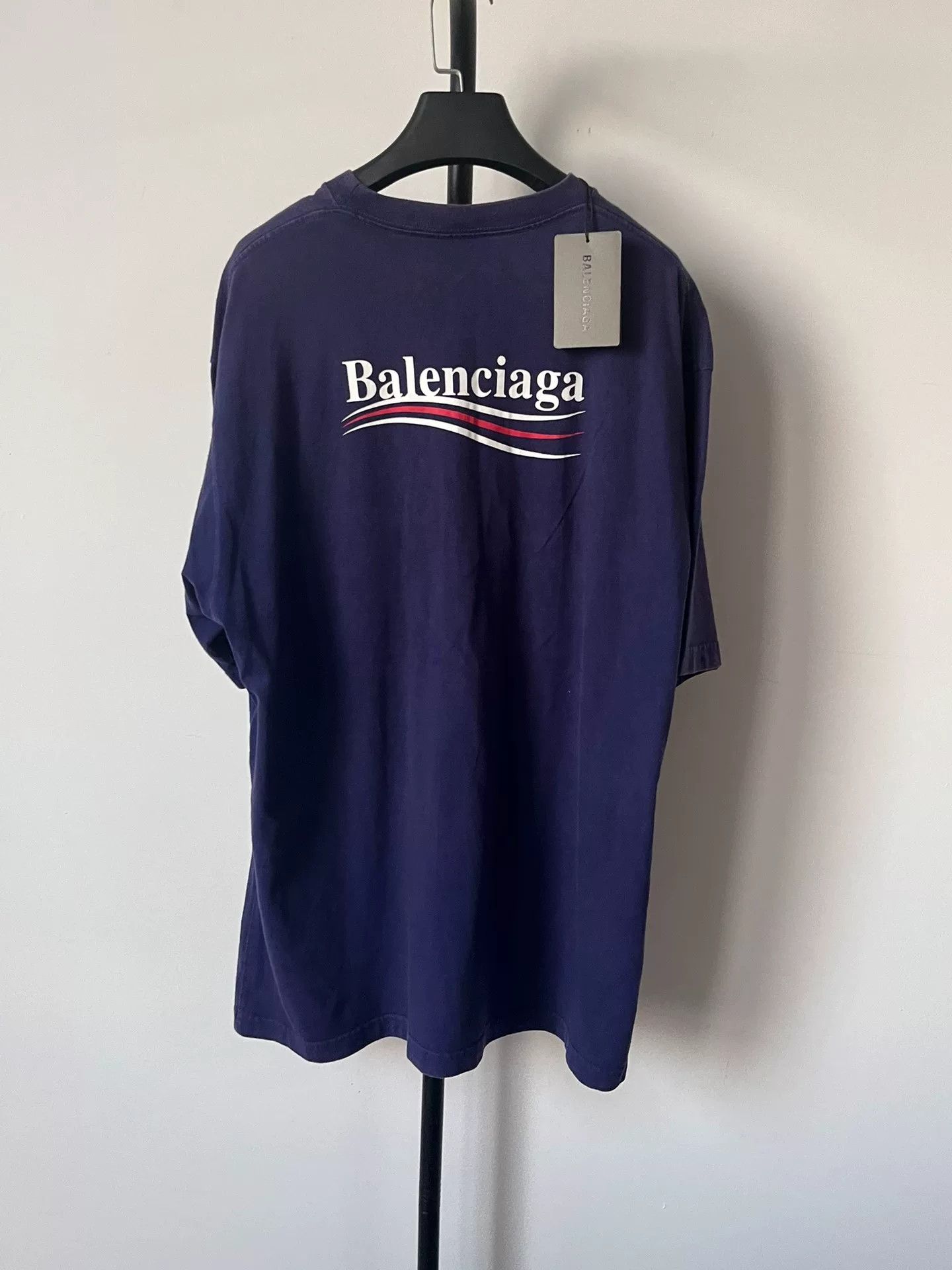 Balenciaga Balenciaga Logo Short Sleeve T-Shirt Size US S / EU 44-46 / 1 - 1 Thumbnail
