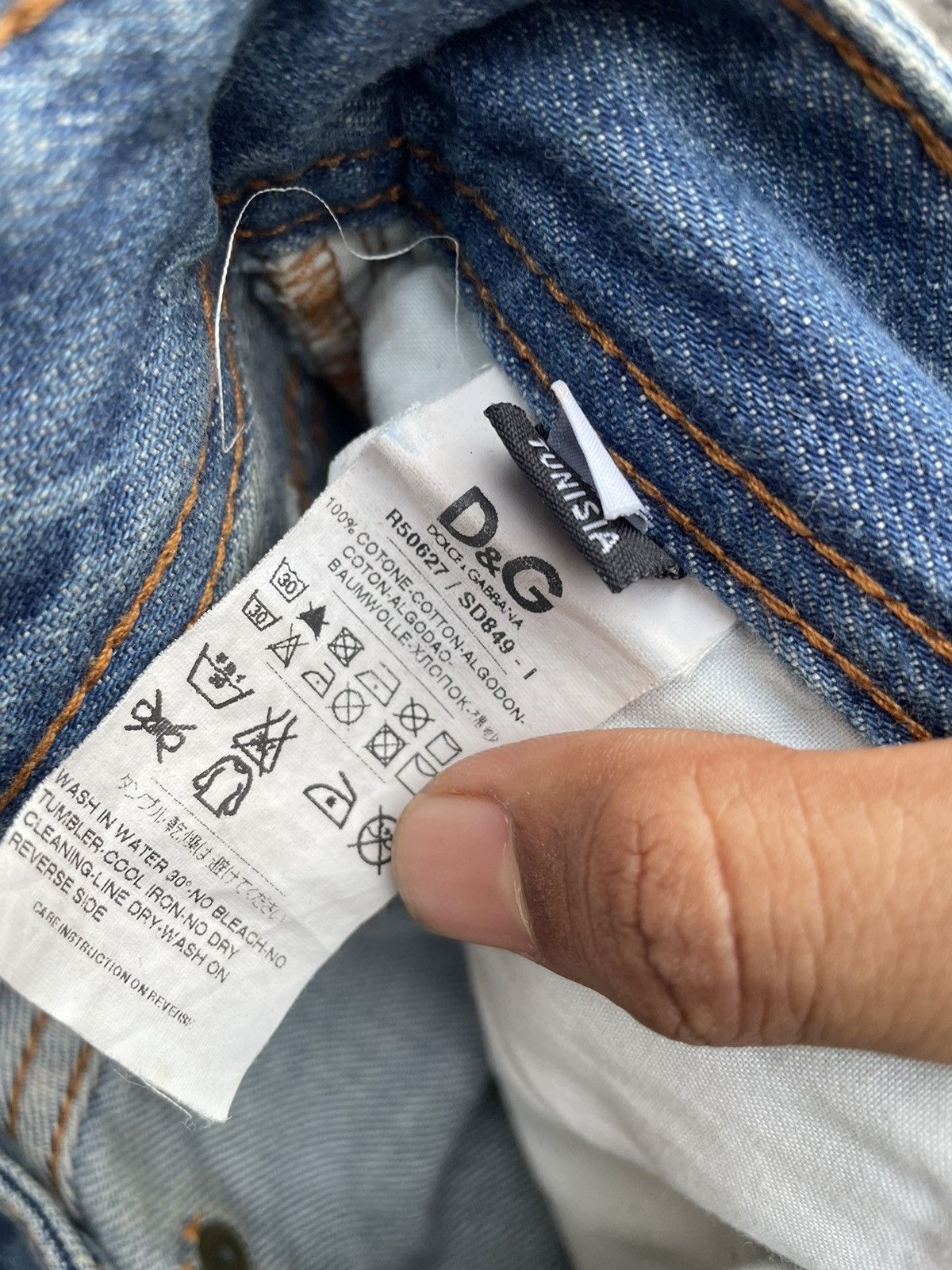 Dolce & Gabbana D&G Distressed Denim Size US 28 / EU 44 - 4 Thumbnail