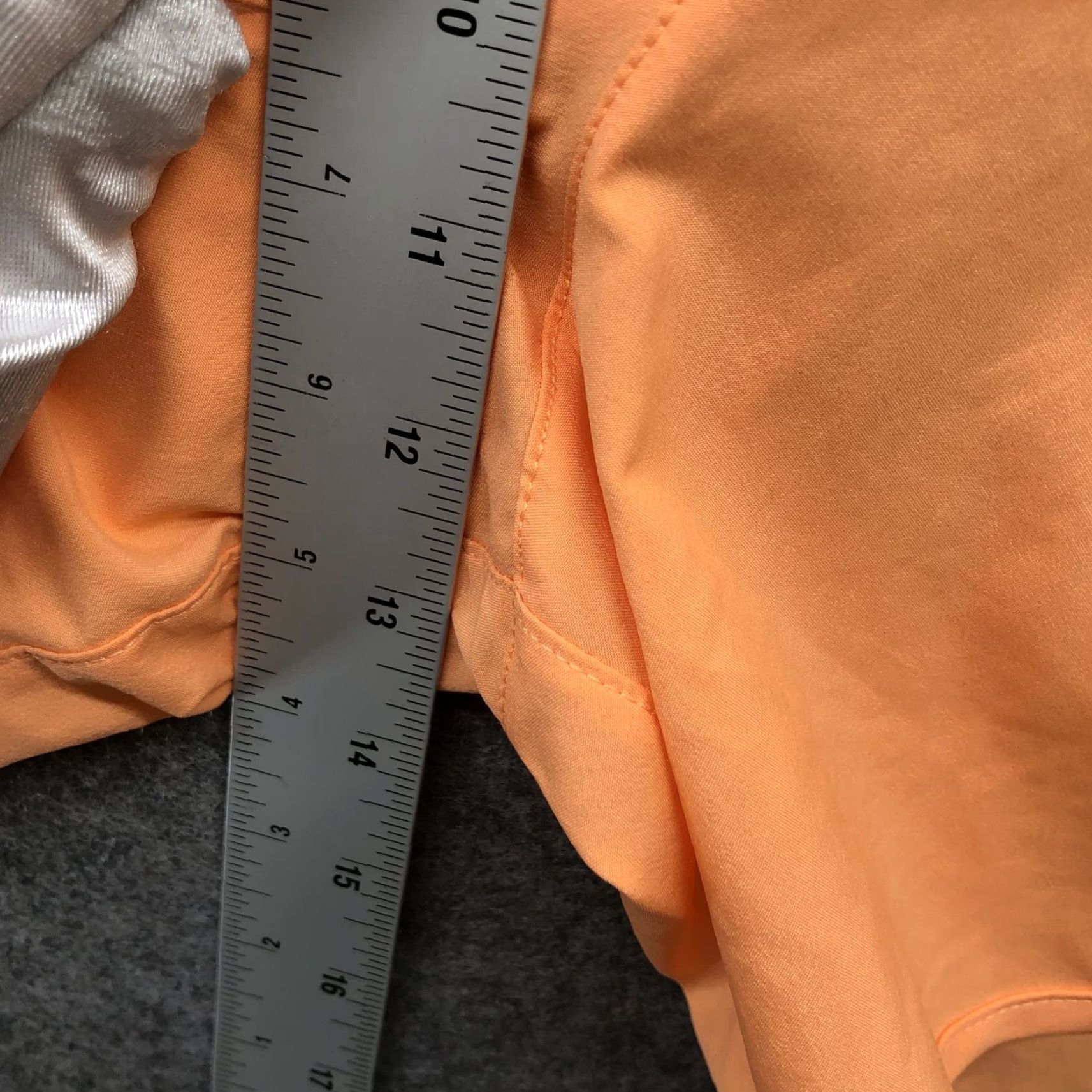 New Balance New Balance Running Shorts Womens XL Orange Lightweight Un-Lined Activewear Size 40" / US 18 - 5 Thumbnail