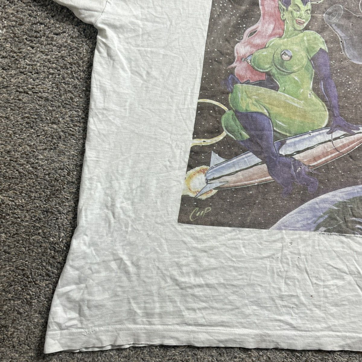 Band Tees × Giant × Vintage Vintage 1994 butthole surfers coop pinup space girl band tee Size US XL / EU 56 / 4 - 4 Thumbnail