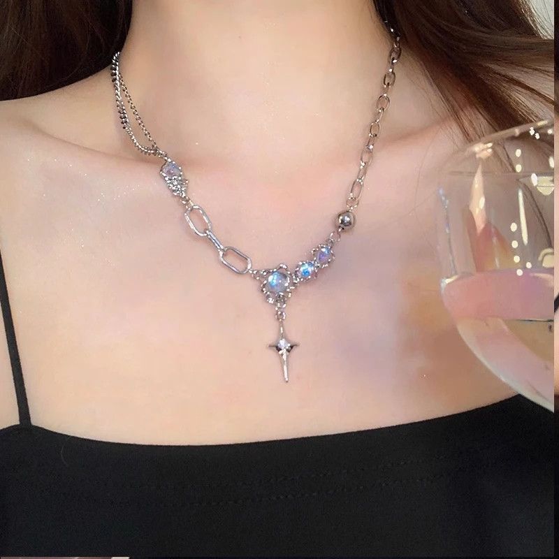 Vintage Angel Wing Heart Pendant Chain Necklace Size ONE SIZE - 1 Thumbnail
