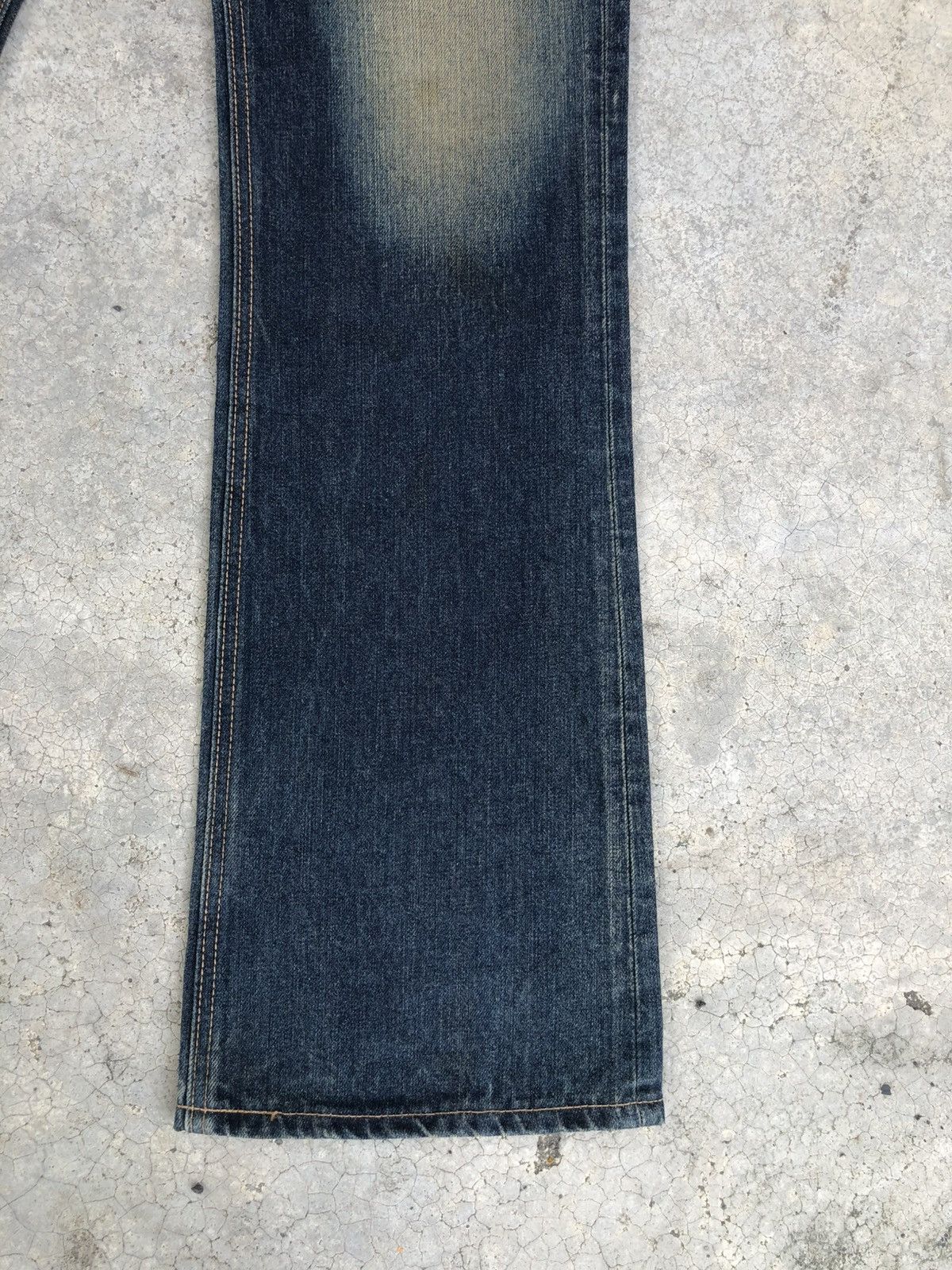 Edwin Edwin XU Flared Jeans Bootcut Mudwash Distressed Size US 33 - 7 Thumbnail