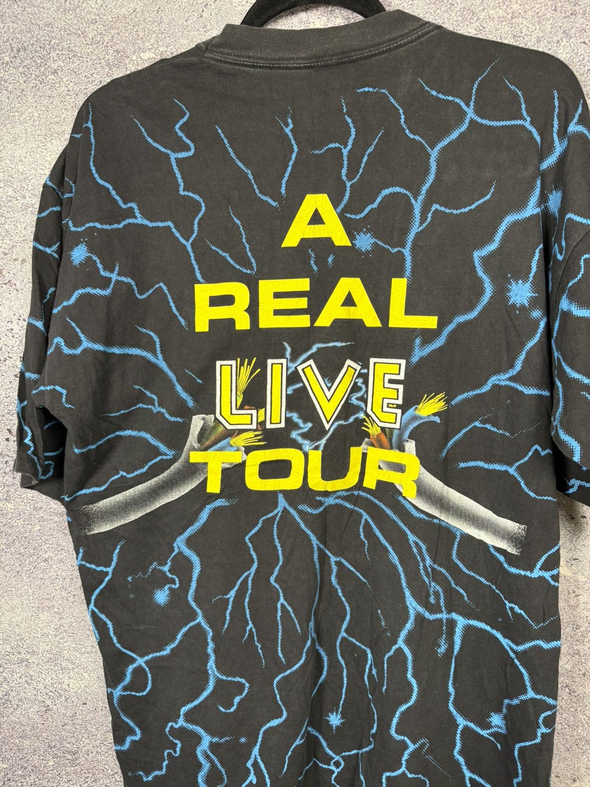 Band Tees × Iron Maiden × Vintage 90’s Vintage Iron Maiden 1993 A Real Live Tour AOP Print Tee Size US XL / EU 56 / 4 - 14 Thumbnail