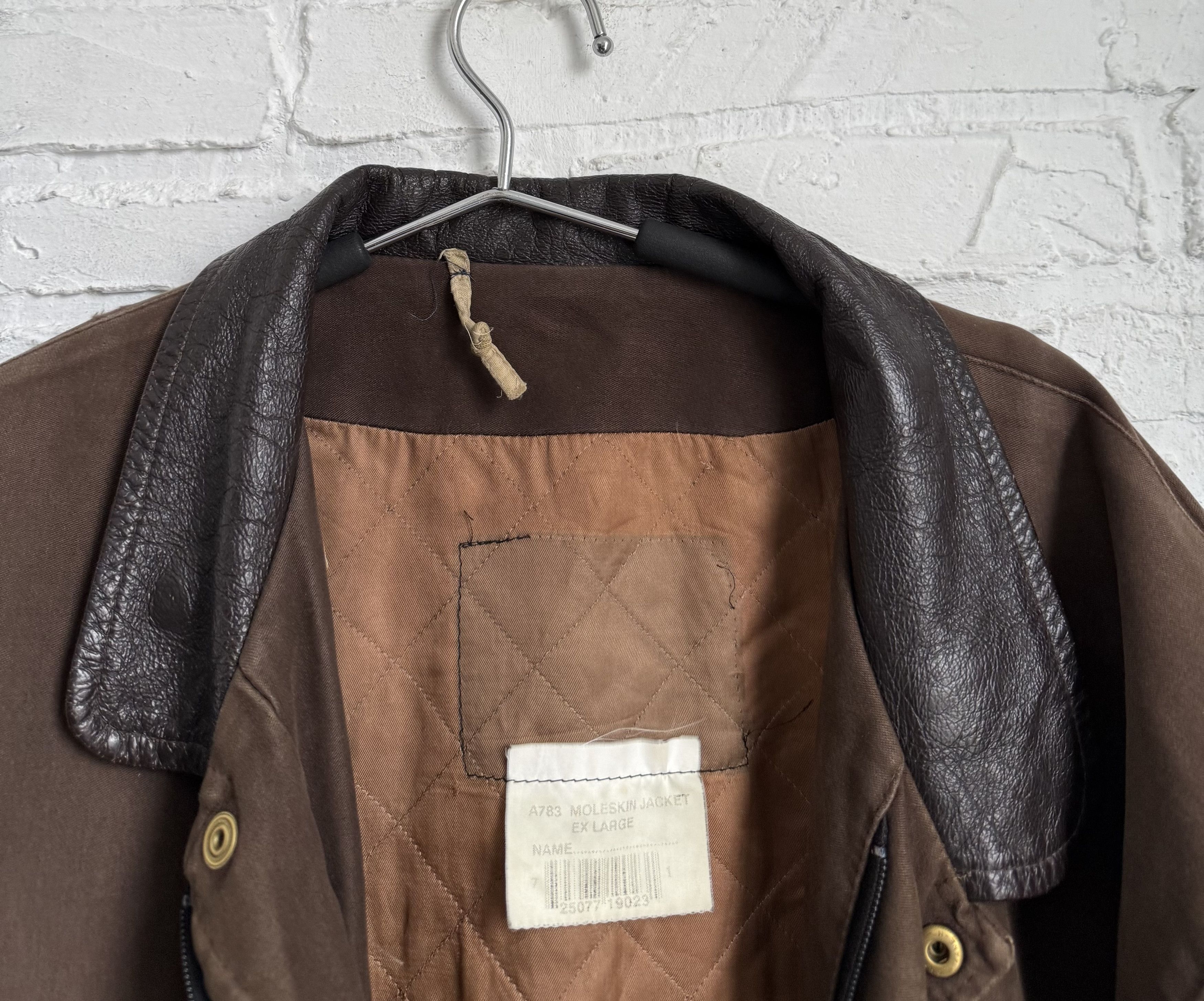 Barbour Vintage Barbour A783 Moleskin Jacket Brown Leather Collar Size US L / EU 52-54 / 3 - 2 Thumbnail