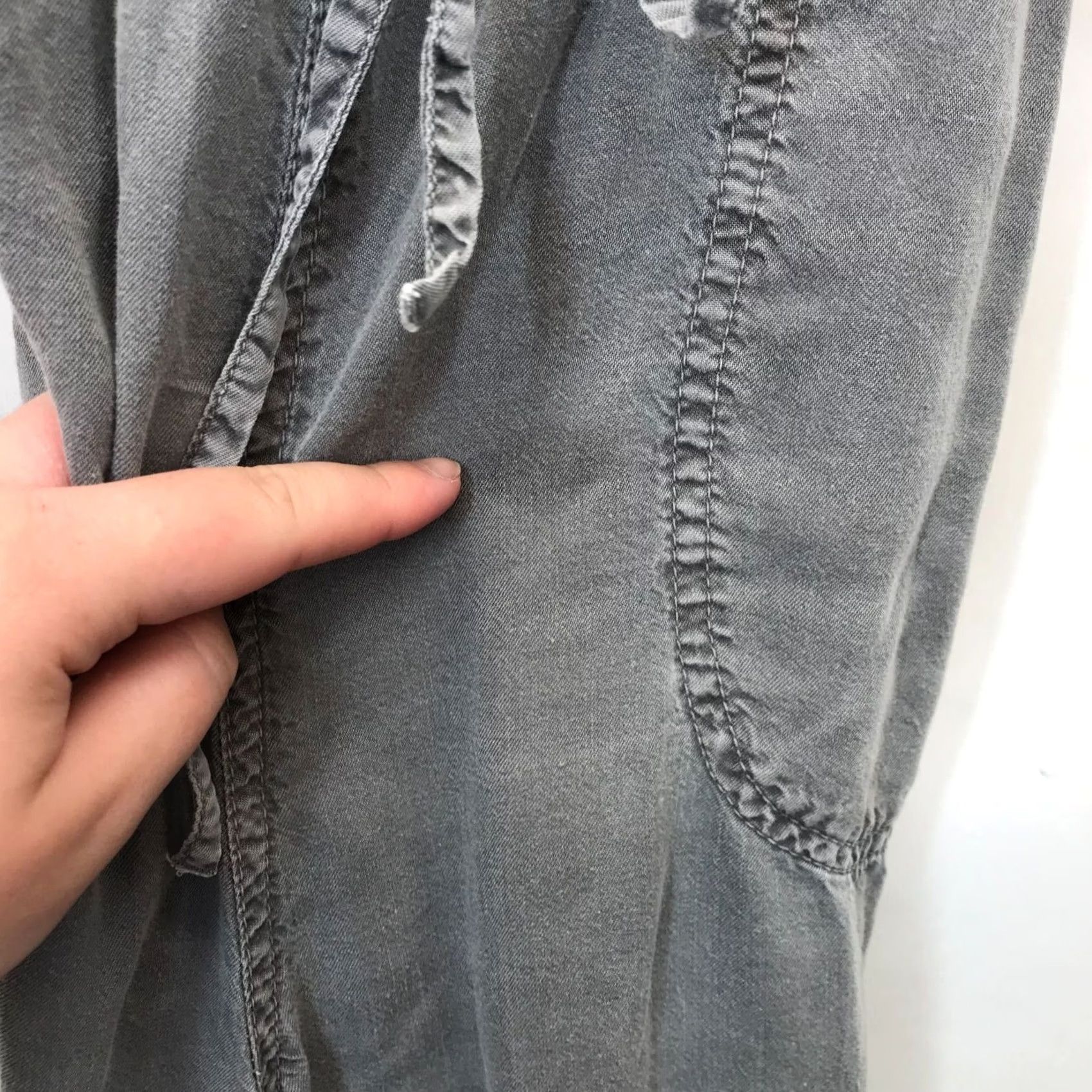 Vintage SUSINA Women's Small - Gray 100% TENCEL Sleeveless Gathered Waist Jumpsuit Size 28" / US 6 / IT 42 - 4 Thumbnail